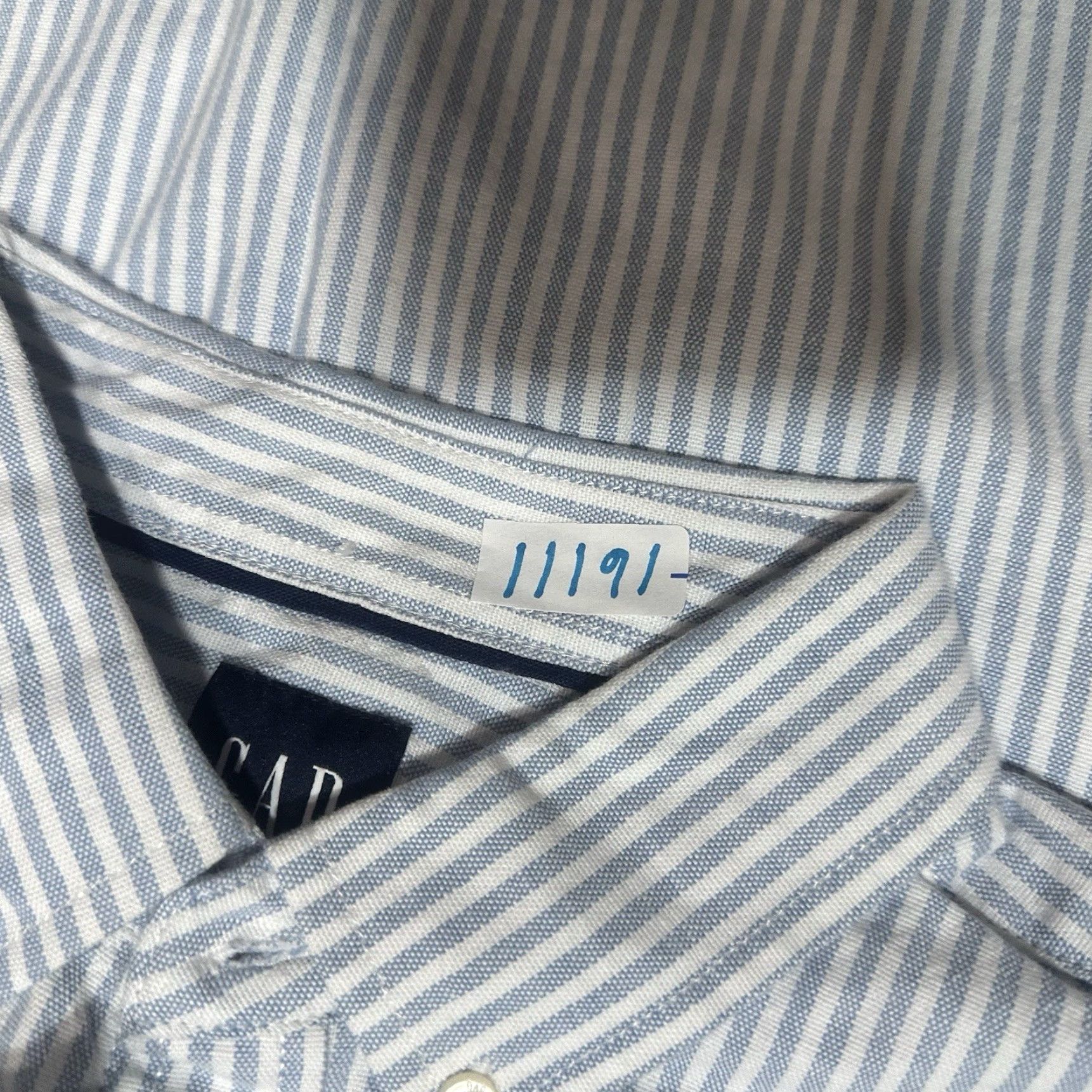 Gap Gap Oxford Button Up Shirt Mens Large Blue Striped Preppy NWT Casual Workwear Short Sleeve Button-Down Collared Vintage: No Size US L / EU 52-54 / 3 - 8 Thumbnail