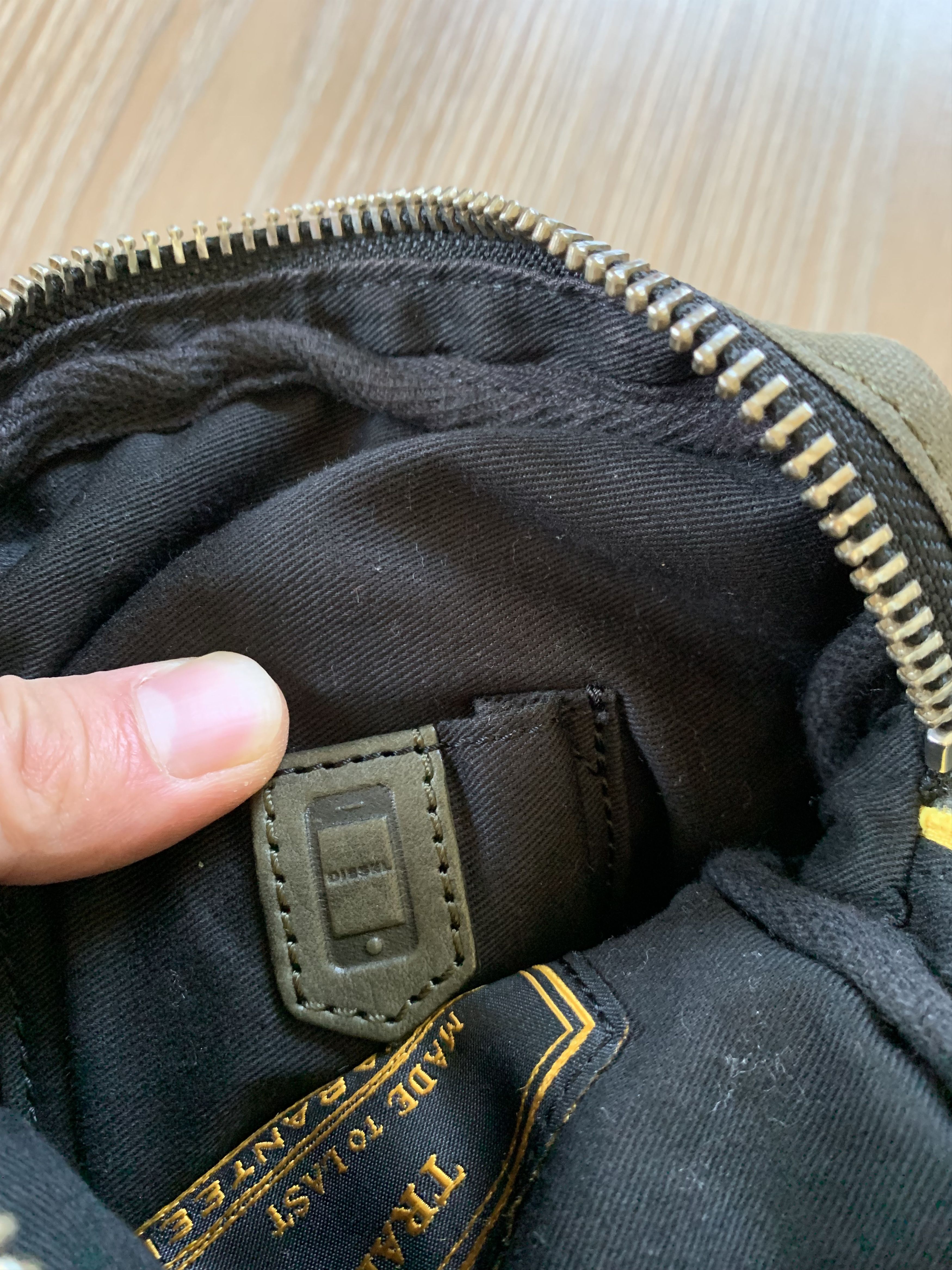 Diesel Diesel Mens Vintage Waxed Khaki Sling Bag Size ONE SIZE - 10 Thumbnail