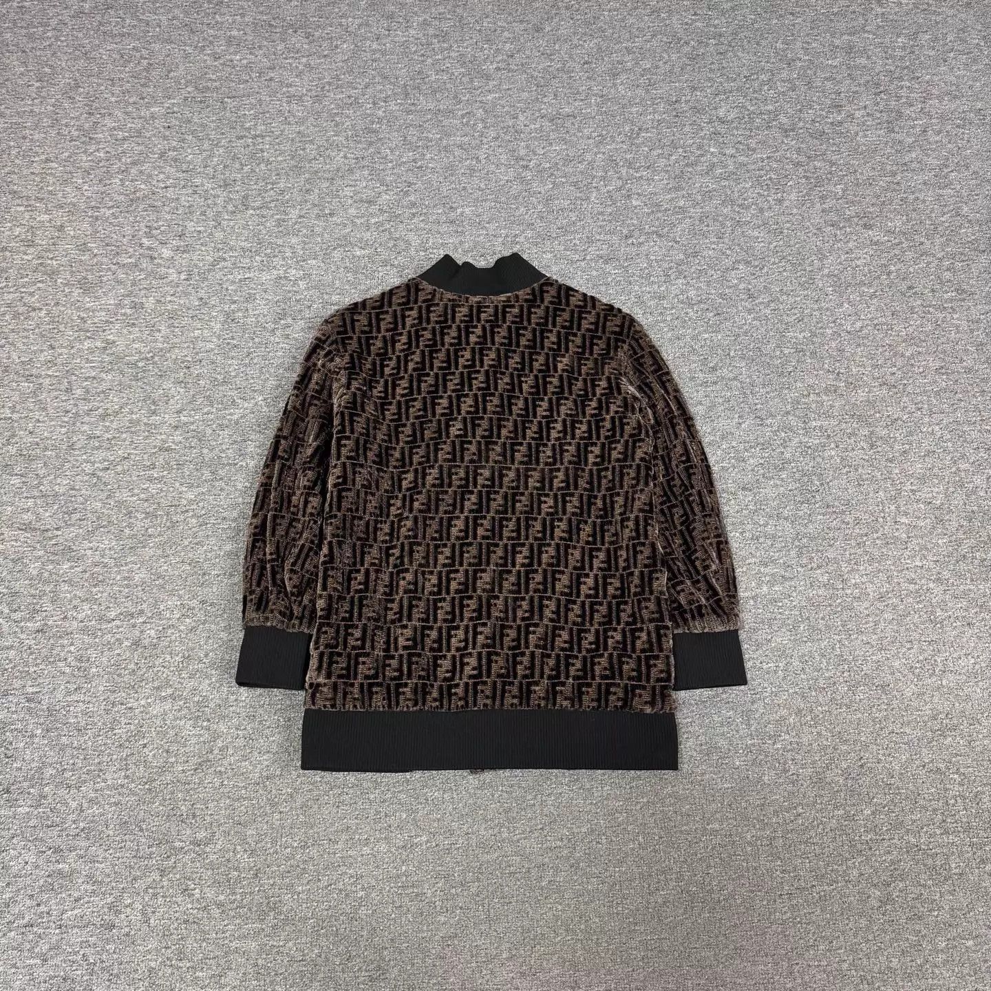 Fendi Fendi brown FF print velvet baseball jacket 38 Size XS / US 0-2 / IT 36-38 - 2 Thumbnail