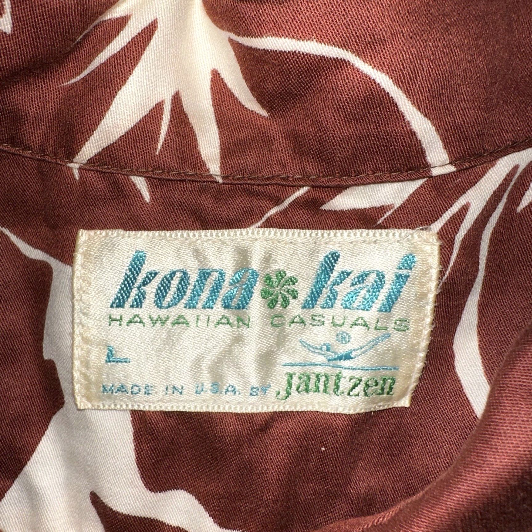 Jantzen Vintage Jantzen Hawaiian Shirt Men L Short Sleeve Aloha 50s 60s Cotton Honolulu Size US L / EU 52-54 / 3 - 3 Thumbnail