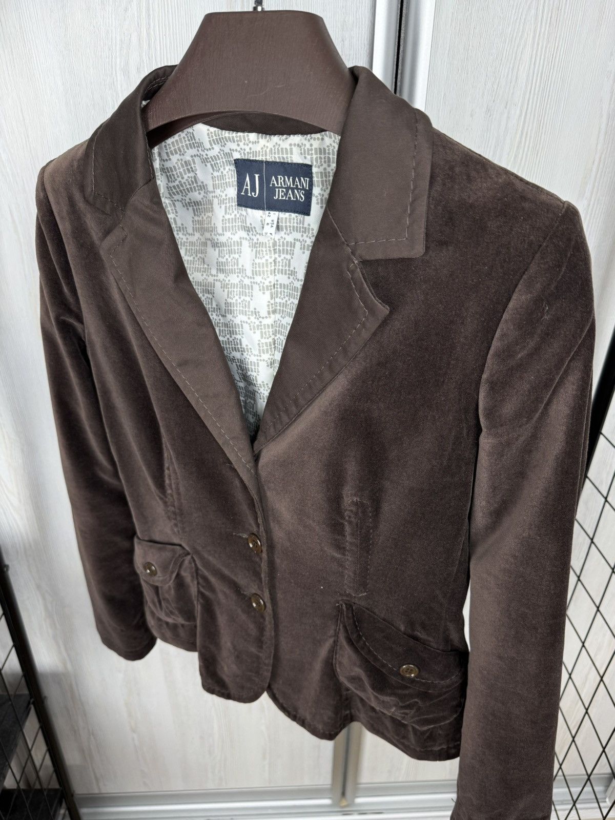 Armani Armani Jeans brown velour cotton 3 button blazer Size M / US 6-8 / IT 42-44 - 7 Thumbnail