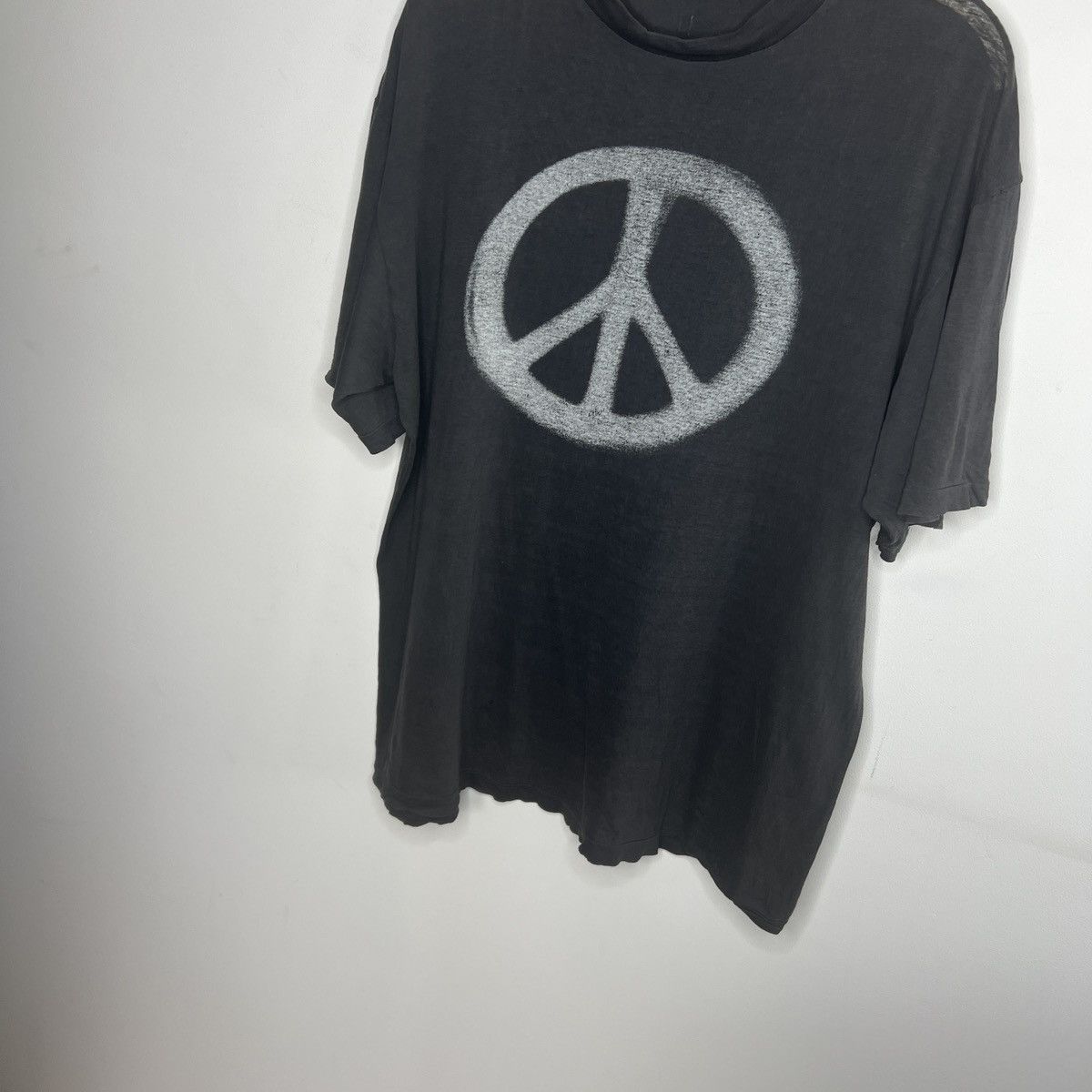 Vintage Vintage 90s Peace Sign Art graphic t shirt Single Stitched Size US M / EU 48-50 / 2 - 2 Thumbnail