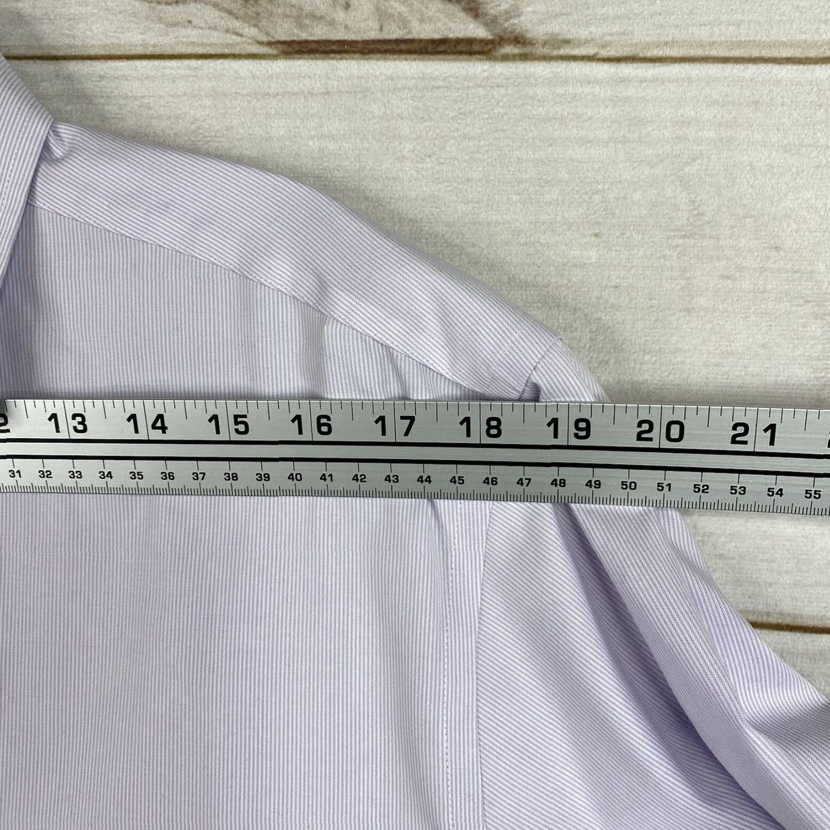 Jos. A. Bank VINTAGE Jos. A. Bank Shirt Travelers Collection Mens 16.5 36 Tailored Purple Stripe Shirt Mens 16.5 36 Purple Stripe Size US XL / EU 56 / 4 - 7 Thumbnail