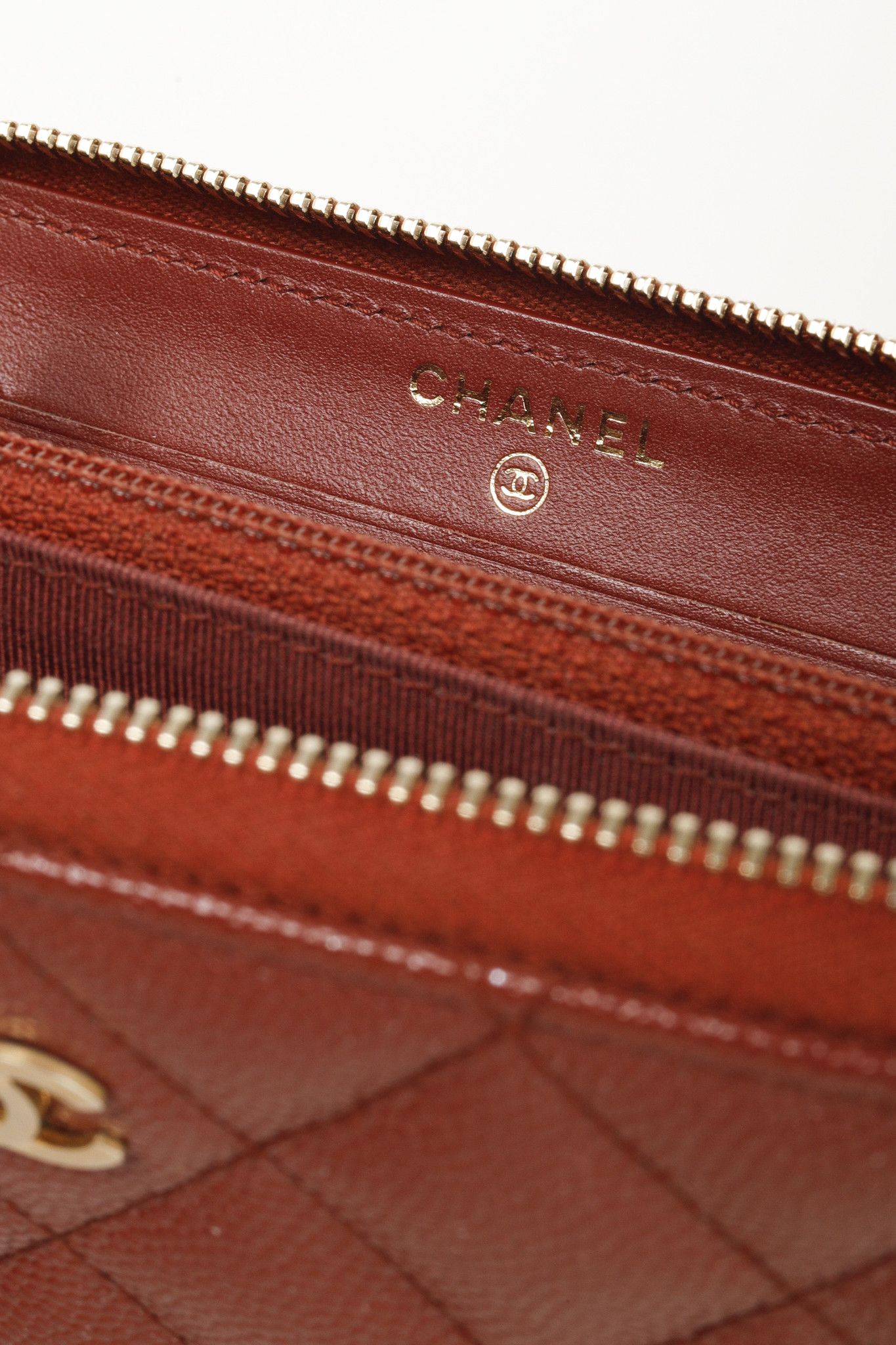 Chanel Chanel Oxblood Glitter Caviar Zipper Wallet Size ONE SIZE - 9 Thumbnail