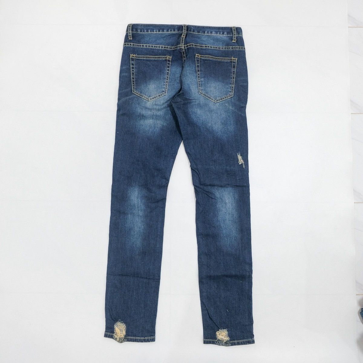 In The Attic In the attic distressed skinny jeans Size US 30 / EU 46 - 2 Thumbnail