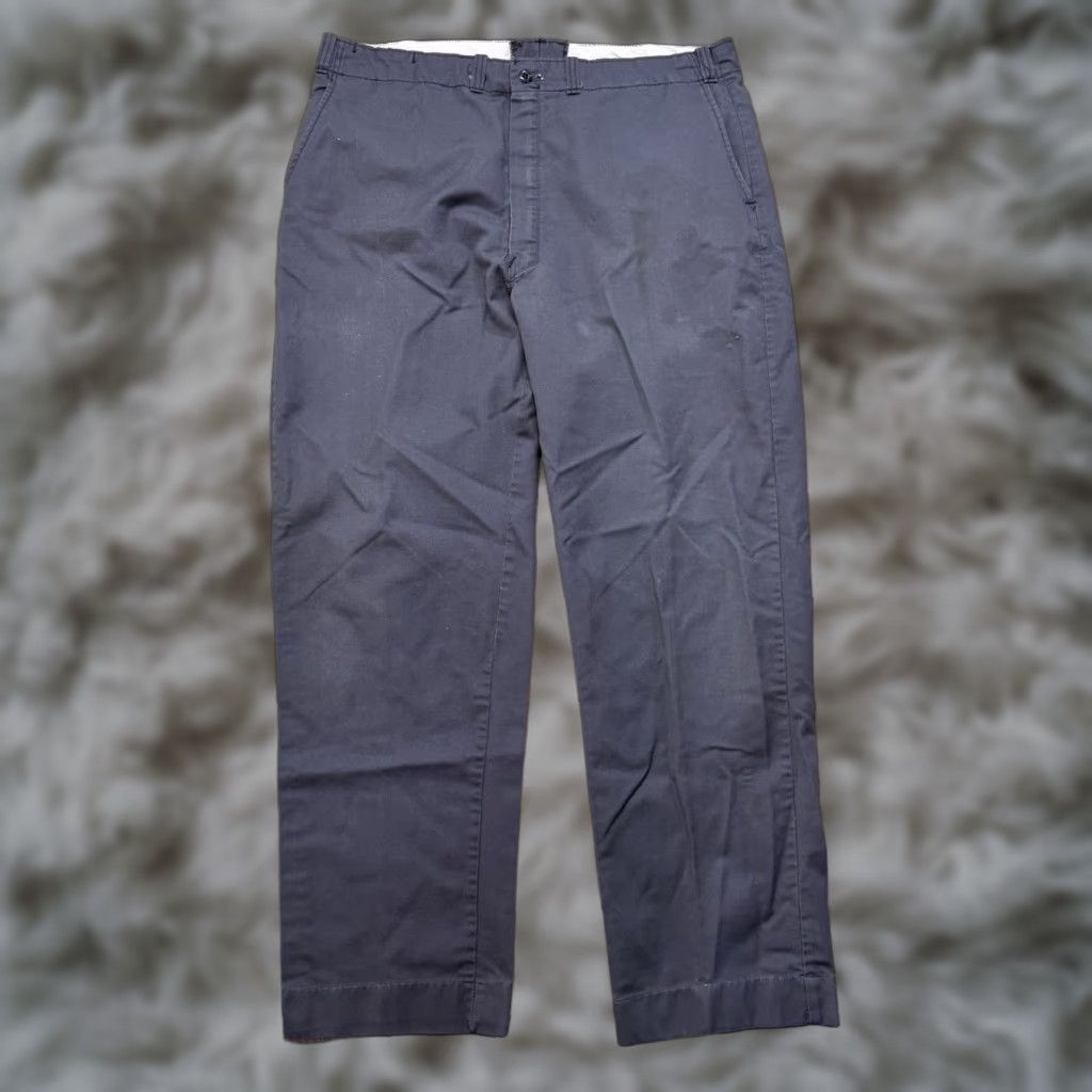 Vintage VINTAGE Chino Pants Mens 36x30 Workwear Zip Fly USA Made Grey Size US 36 / EU 52 - 1 Thumbnail