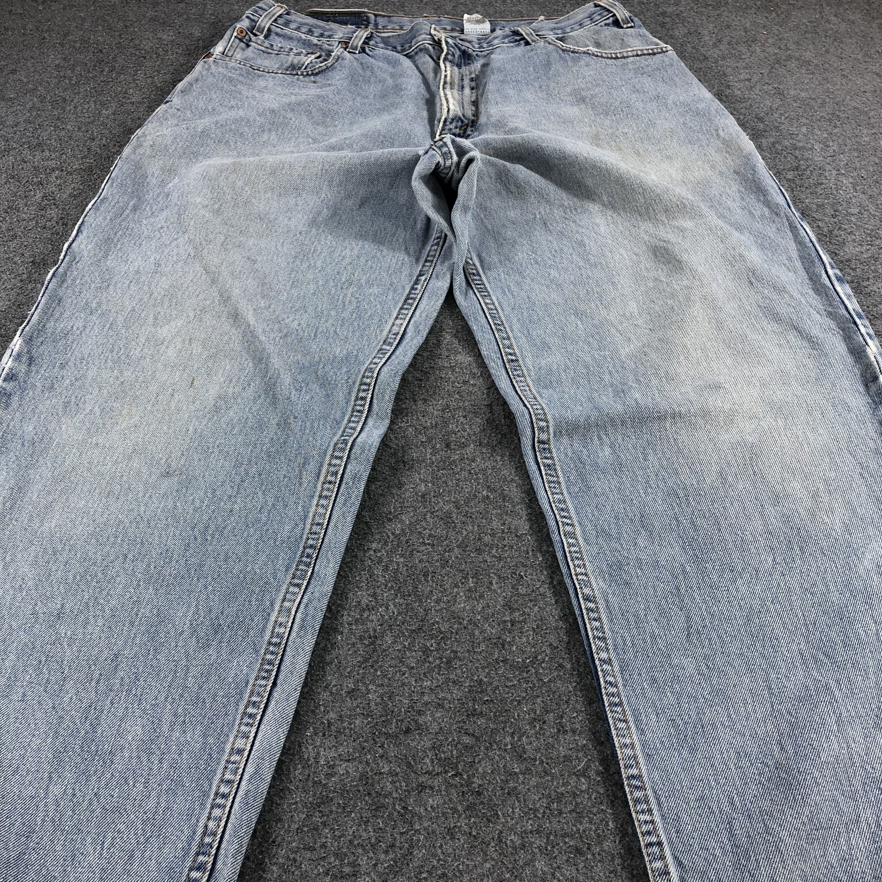 Levi's Vintage 90s Light Wash Levis 560 Jeans-J1239 Size US 35 - 3 Thumbnail