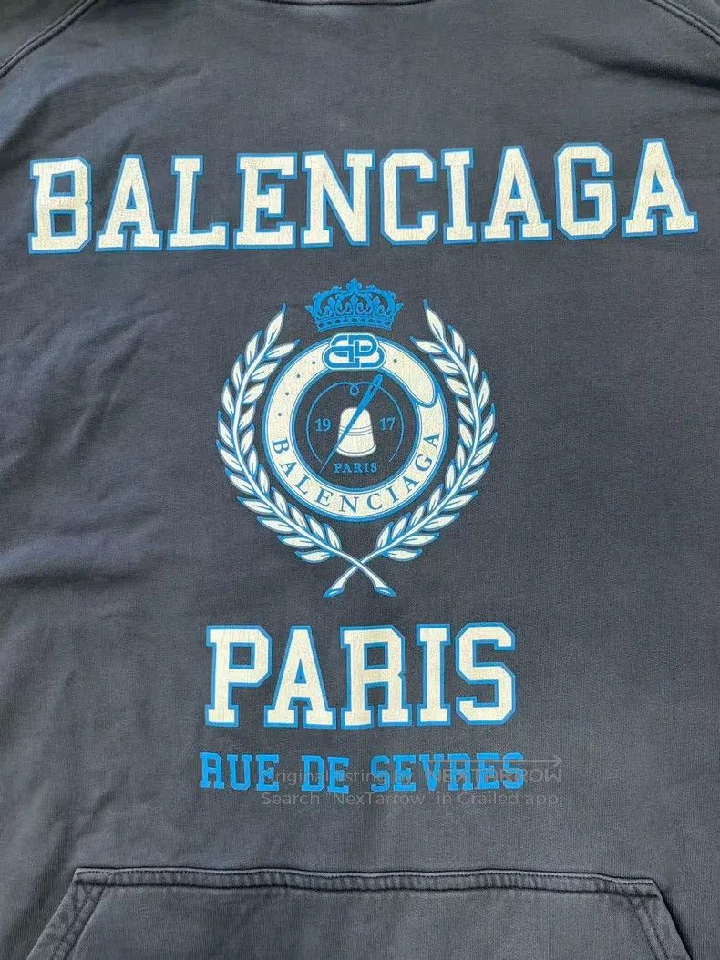 Balenciaga Balenciaga Chest logo brand logo letter printed pullover l Size US L / EU 52-54 / 3 - 3 Thumbnail