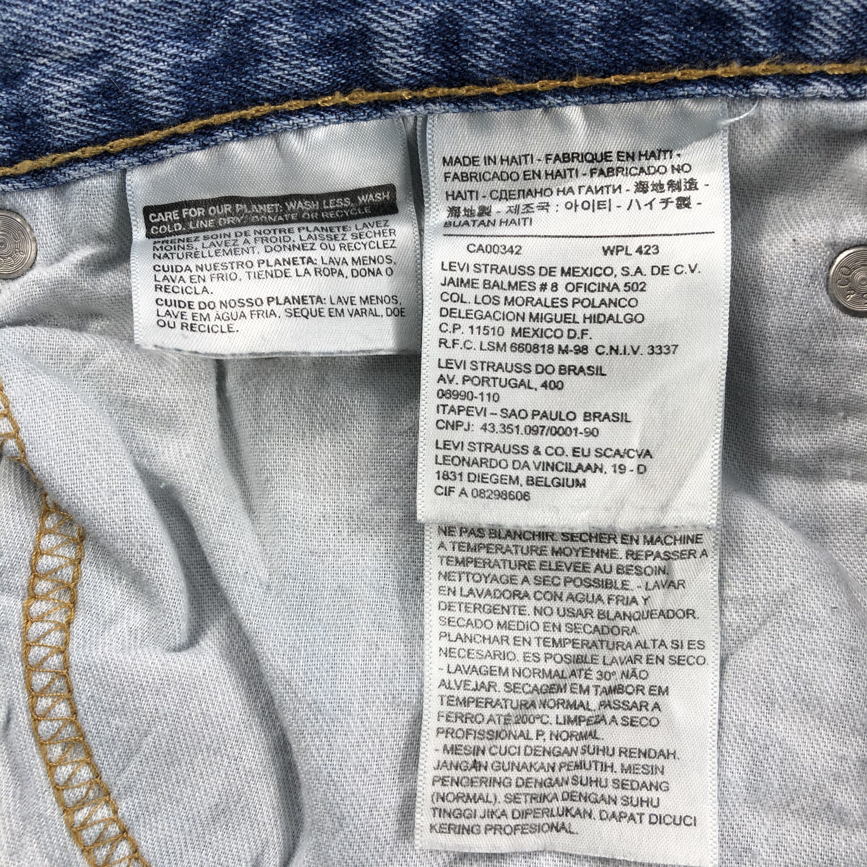Levi's × Vintage Vintage Blue Wash Levis 559 Jeans-JM1164 Size US 39 - 9 Thumbnail