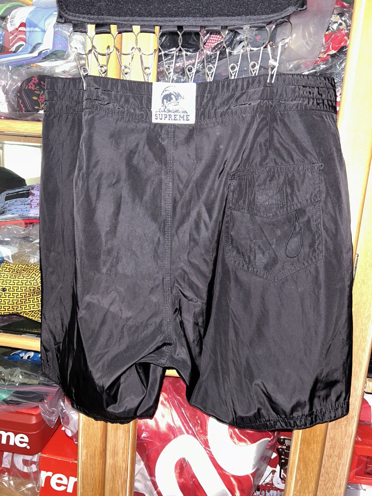 Supreme Supreme Wave Short SS11 size 34 Shorts Size US 34 / EU 50 - 3 Thumbnail