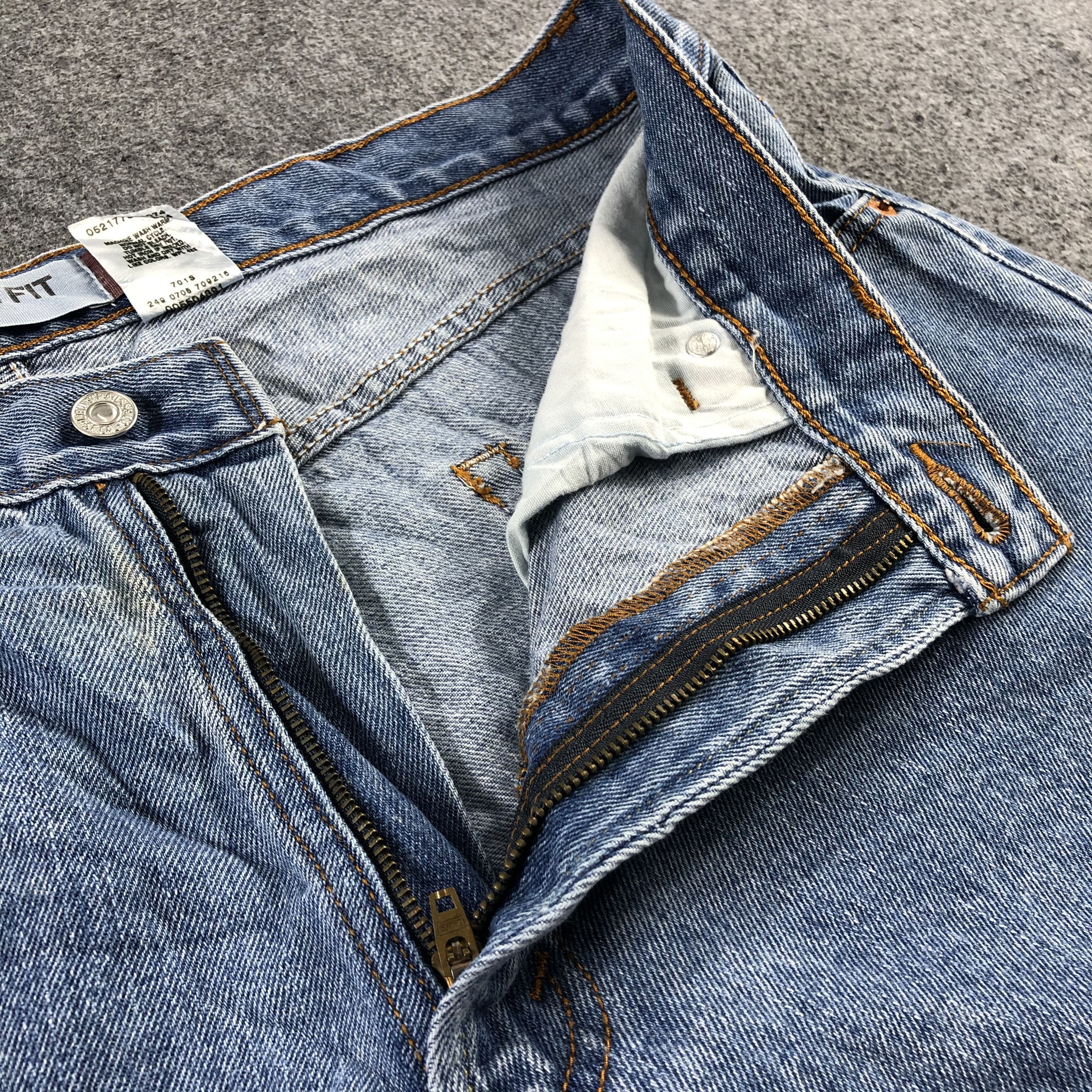 Levi's Vintage Blue Wash Levis 550 Jeans-J2414 Size US 36 / EU 52 - 11 Thumbnail