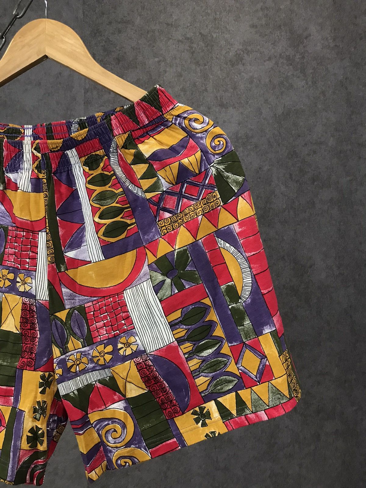 Vintage Hawaiian shorts Size US 30 / EU 46 - 2 Thumbnail