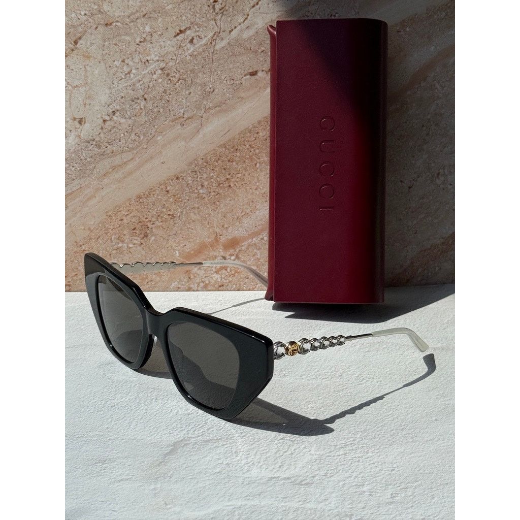 Gucci NEW Gucci GG0641S Black Crystal Cat Eye Sunglasses $695 Size ONE SIZE - 5 Thumbnail