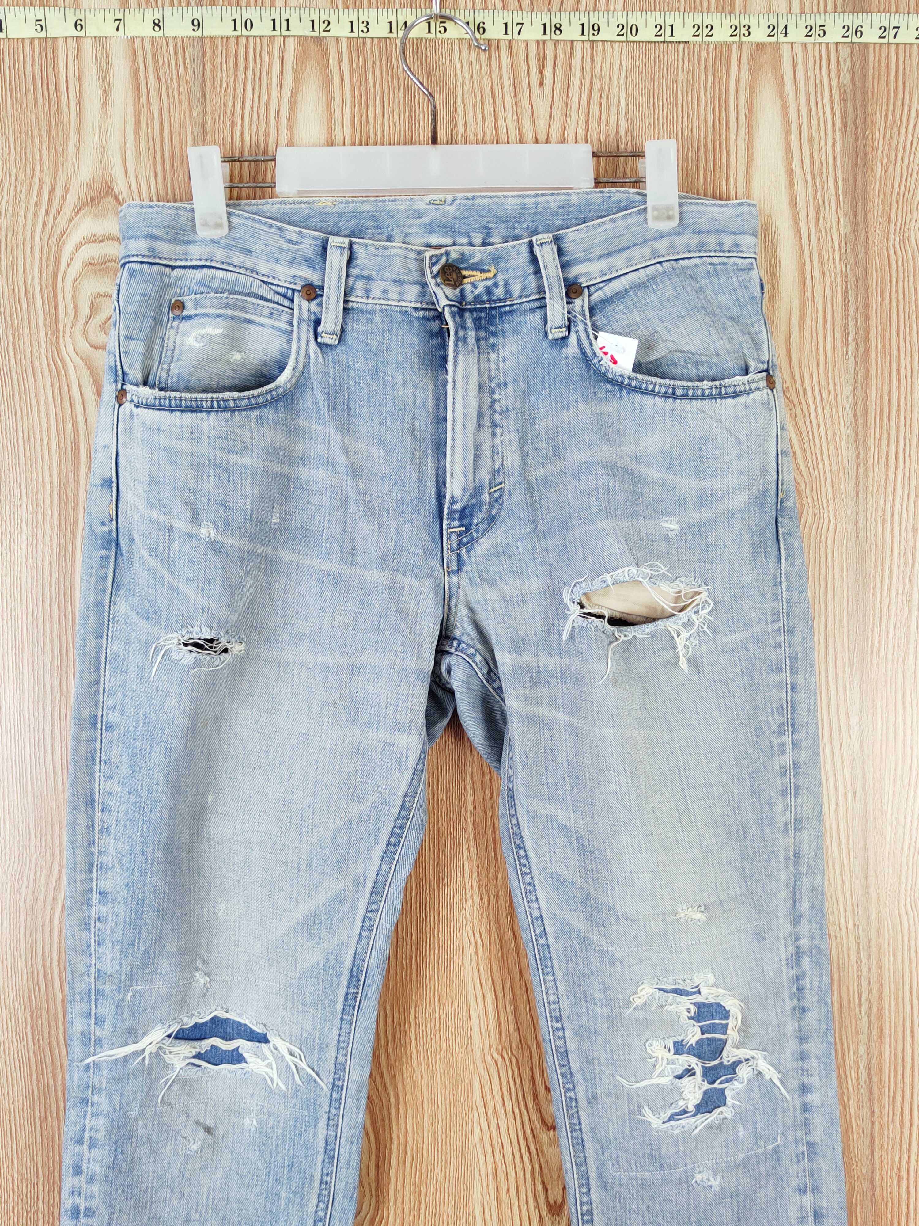 Japanese Brand Lee Blue Faded Distressed Ripped Jeans #W797 Size US 32 / EU 48 - 2 Thumbnail