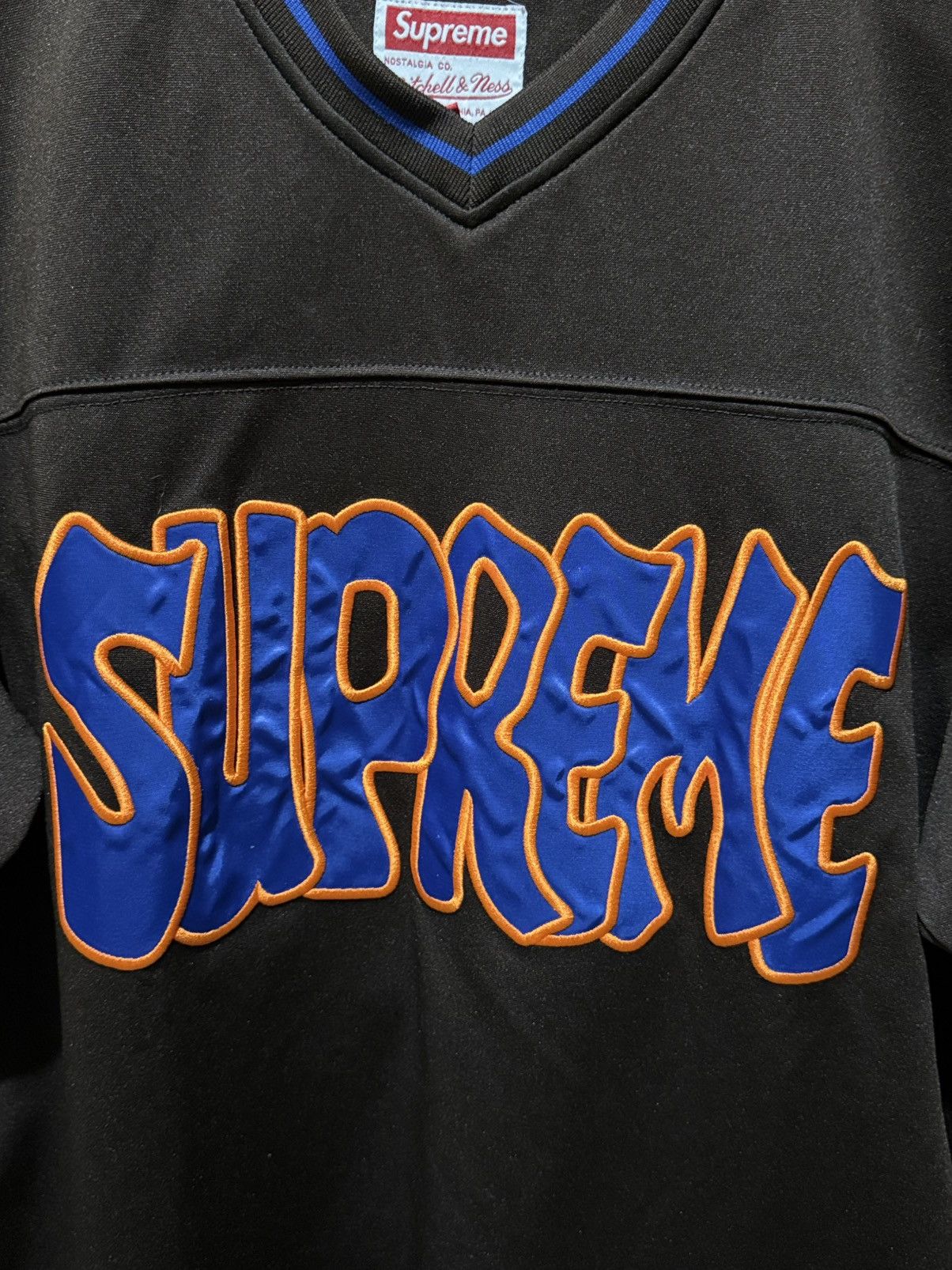 Supreme Supreme x Mitchell & Ness Football Jersey Brown Size US M / EU 48-50 / 2 - 3 Thumbnail