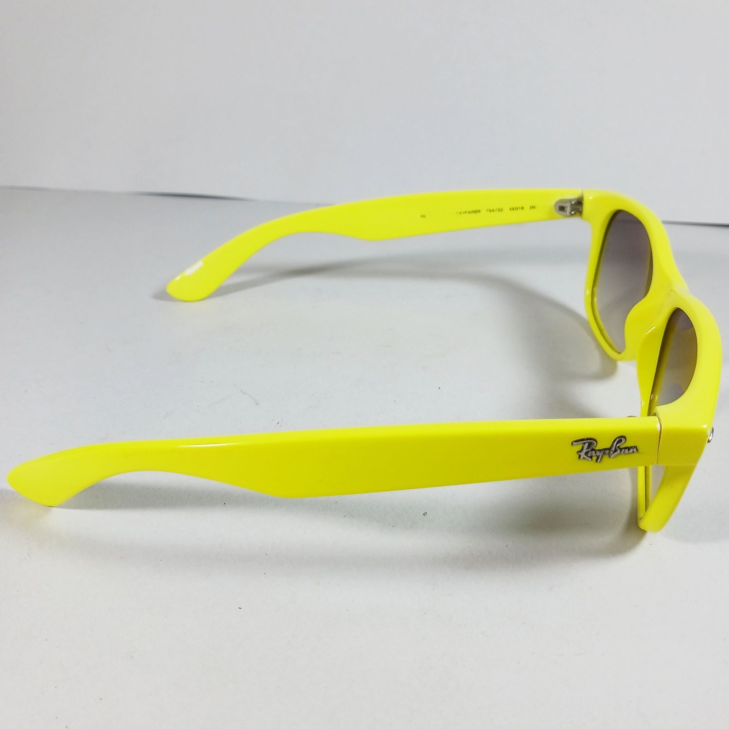 RayBan Ray Ban RB2132 Neon Yellow New Wayfarer Unisex Sunglasses Size ONE SIZE - 6 Thumbnail