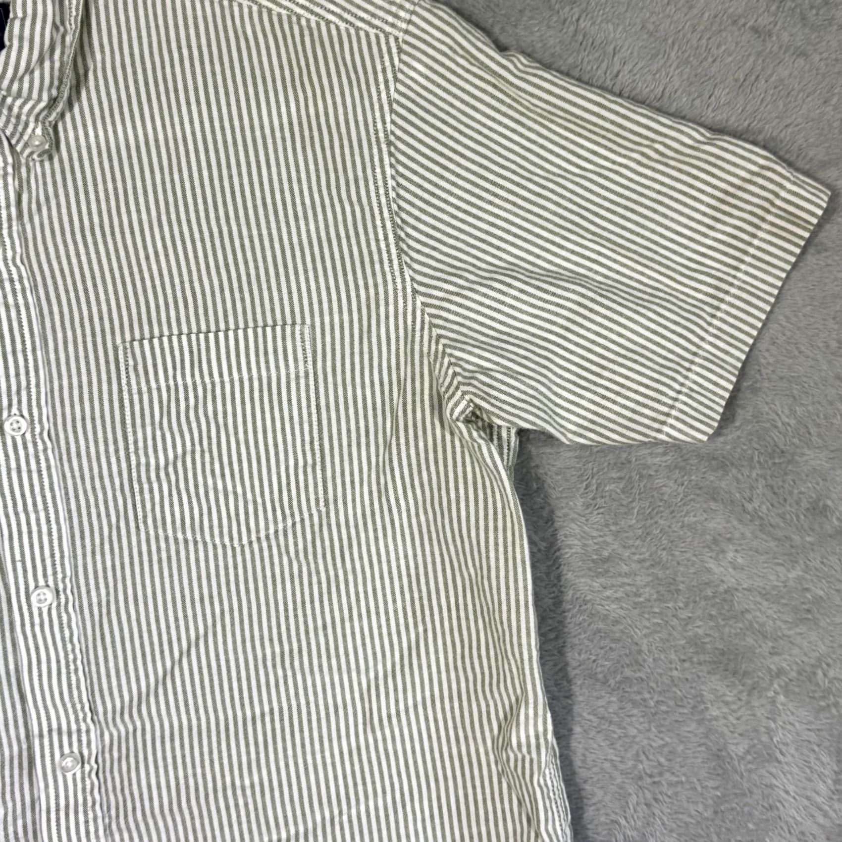 Vintage G.H. Bass & Co Shirt Men’s Large Green Striped Short Sleeve Button-Down Cotton Size US L / EU 52-54 / 3 - 5 Thumbnail