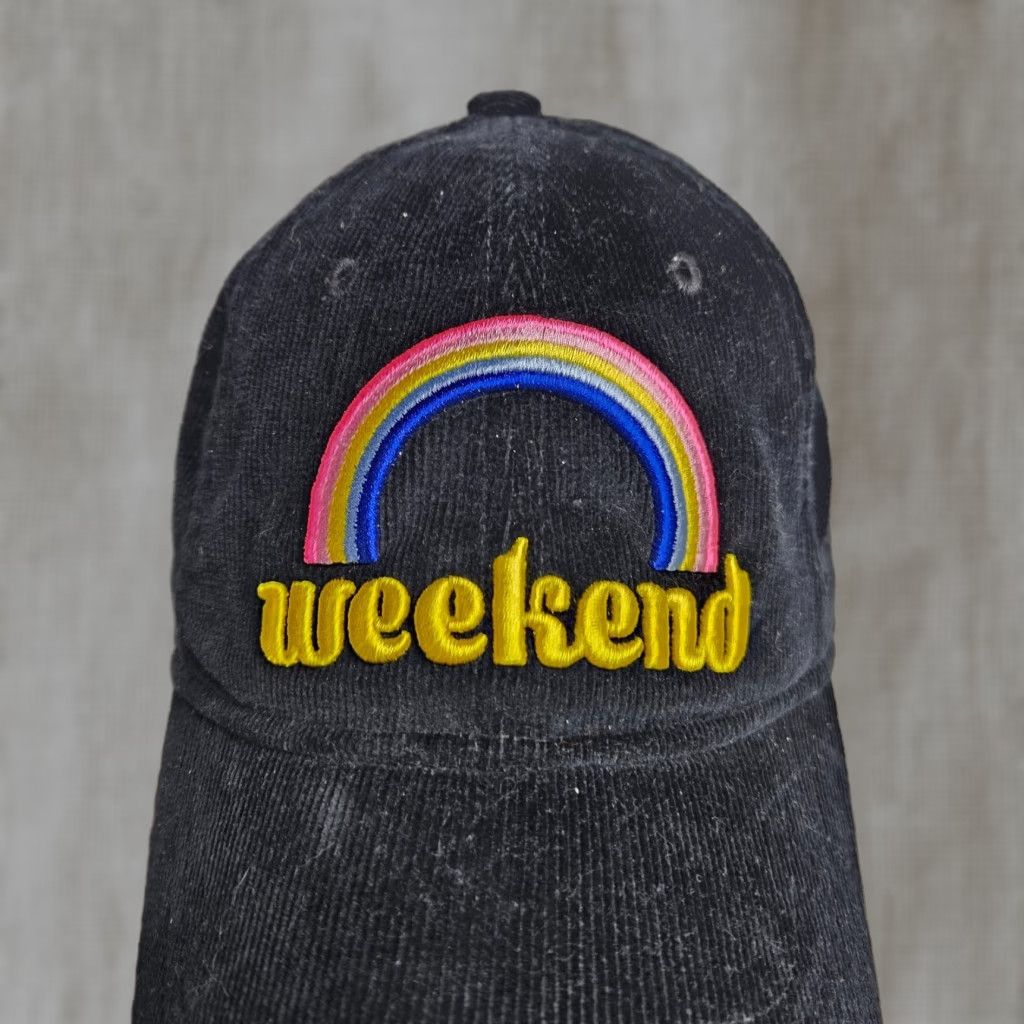 Vintage Weekend Black Hat Cap One Size Adjustable Adult Size Size ONE SIZE - 1 Thumbnail