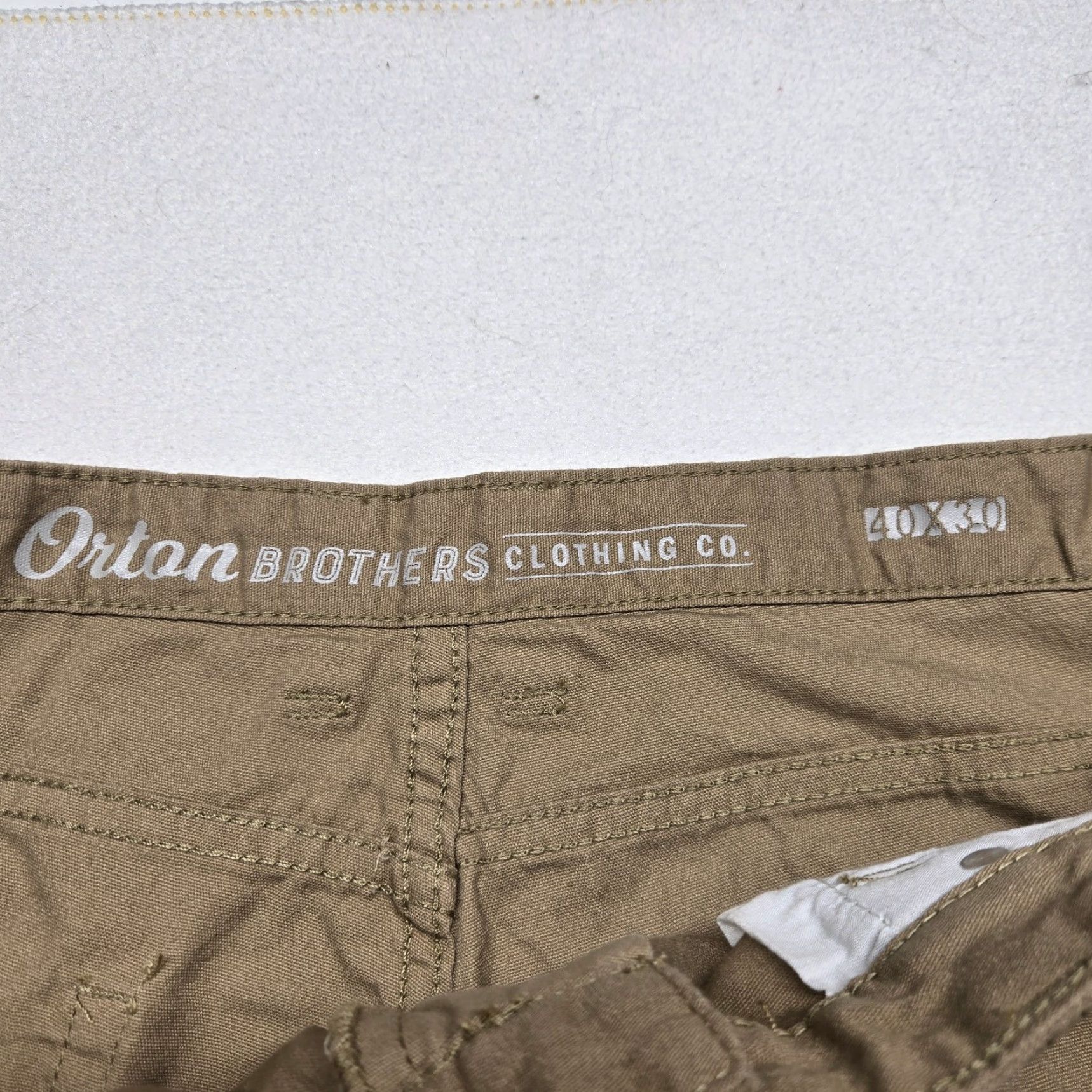 Brooks Brothers Brooks Brothers Clark Chino Pants Solid Brown Straight Men 40 X 30 Pants Brown Solid Brooks Brothers Clark Fit Advantage Chino Mens 40x30 Size US 40 / EU 56 - 3 Thumbnail