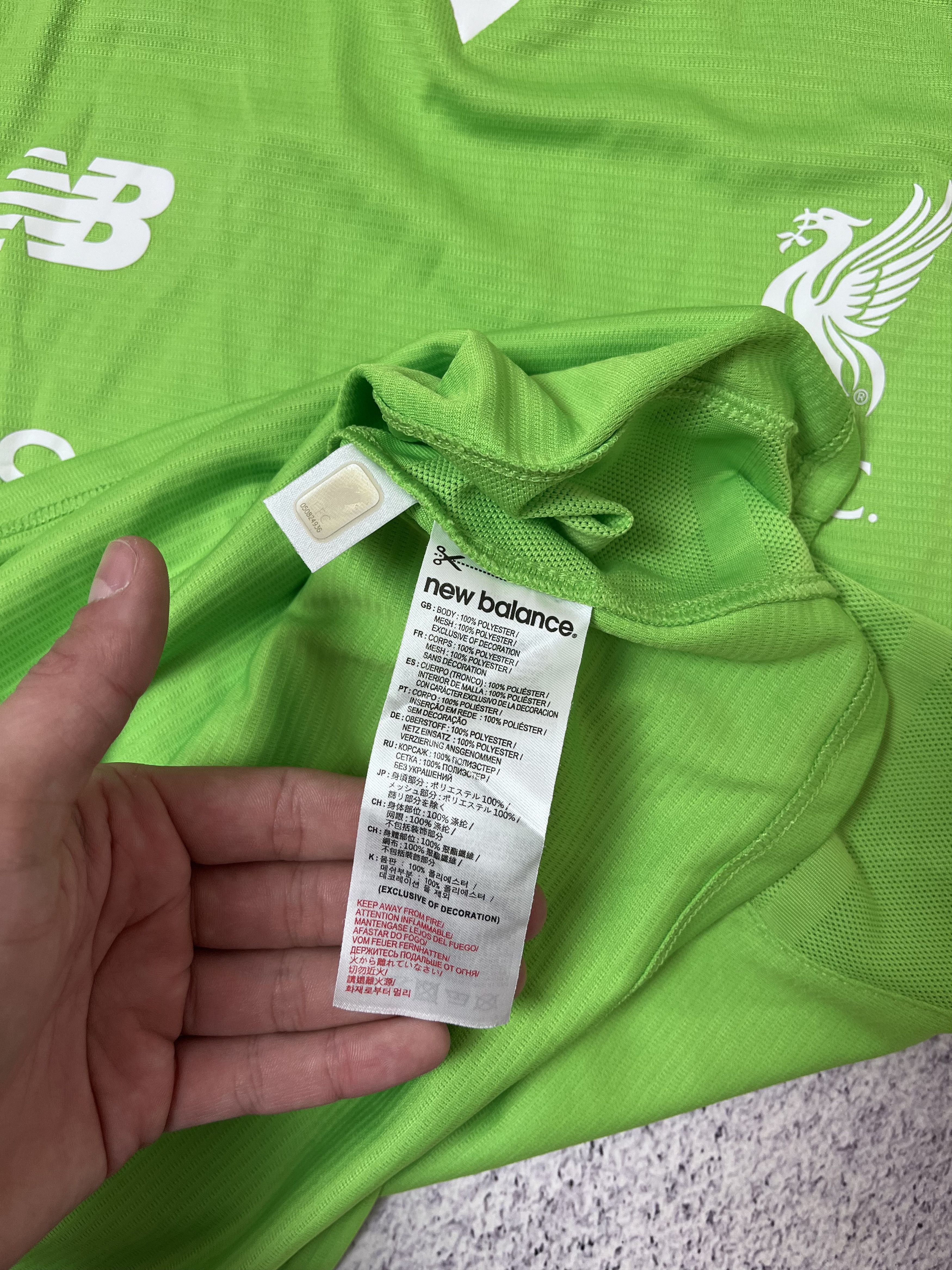 Other Mens jersey FC Liverpool New Balance size L Jennings #1 Size US L / EU 52-54 / 3 - 14 Thumbnail