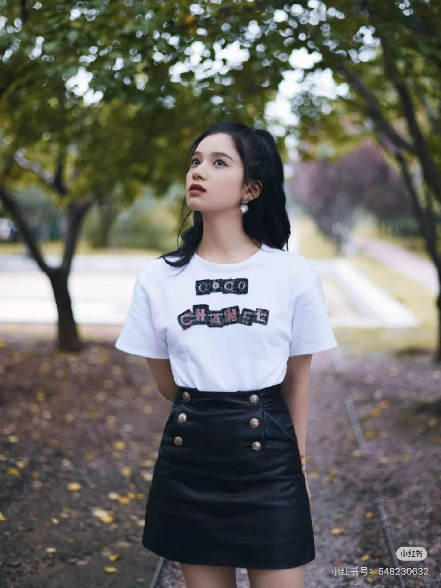 Chanel Chanel CC Logo Short Sleeve Tee 38 (Celebrity Worn) Size S / US 4 / IT 40 - 8 Thumbnail