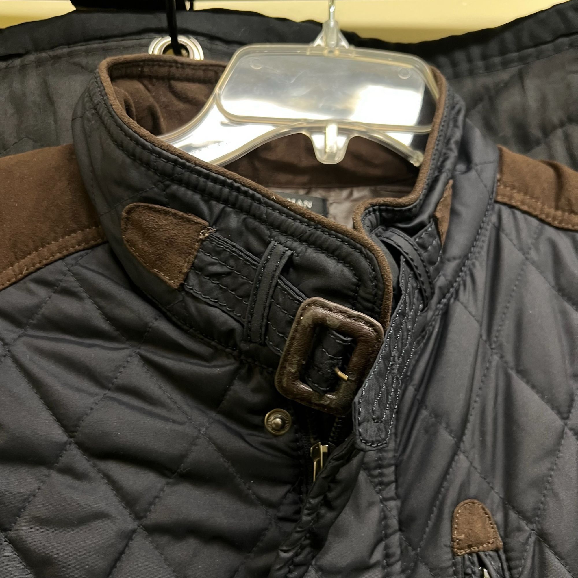 Zara ZARA Man Black Quilted Vest With Brown Suede Accents Snap Po Size US M / EU 48-50 / 2 - 5 Thumbnail