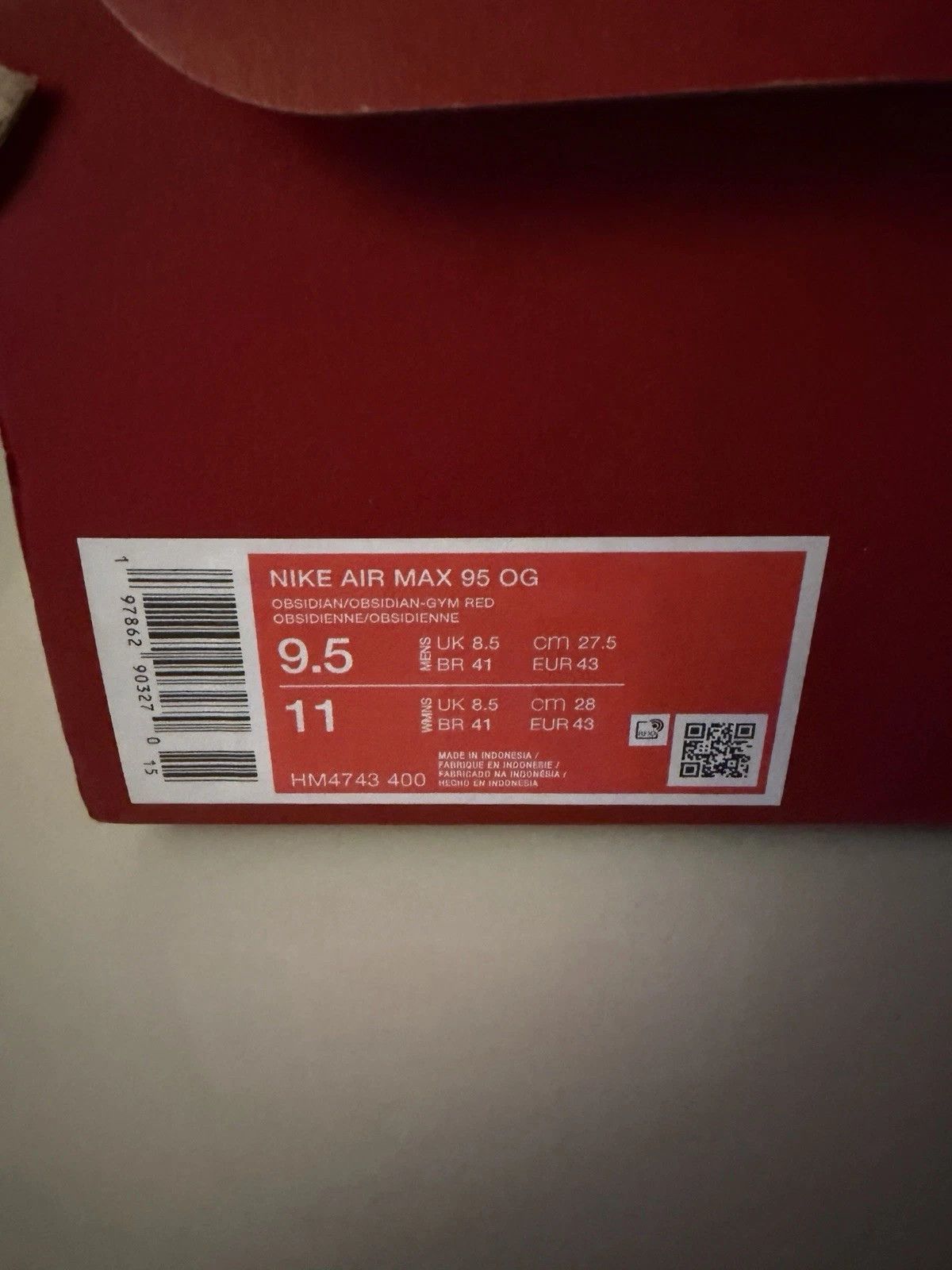 Levi's × Nike Levi's x Nike Air Max 95 OG Obsidian Size 9.5 Size US 9.5 / EU 42-43 - 7 Thumbnail