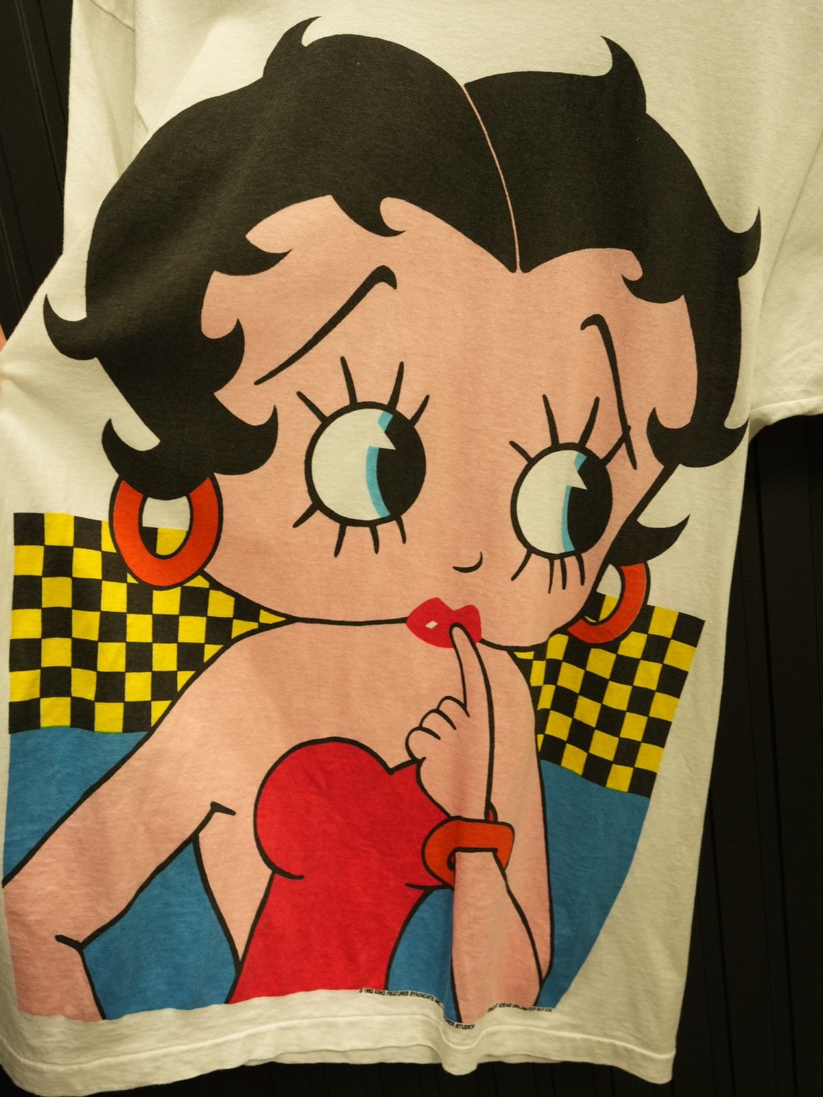 Vintage Vintage 1993 Betty Boop Big Print Single Stitch Tee Size US L / EU 52-54 / 3 - 3 Thumbnail