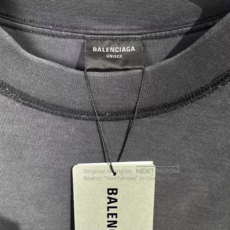 Balenciaga Balenciaga Relief Decayed Destroyed Short Sleeve Size US S / EU 44-46 / 1 - 4 Thumbnail