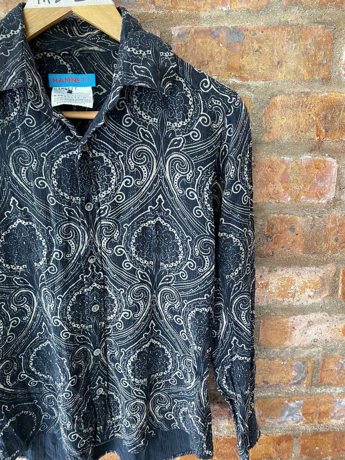 Katharine Hamnett London 2000s 100% rayon Tribal Paisley Size US M / EU 48-50 / 2 - 5 Thumbnail