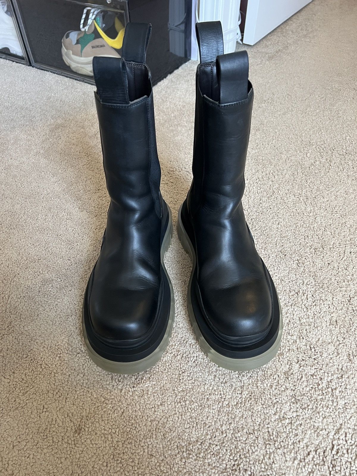 Bottega Veneta Bottega Veneta The Tire Chelsea boots clear sole Size US 7 / EU 40 - 2 Thumbnail