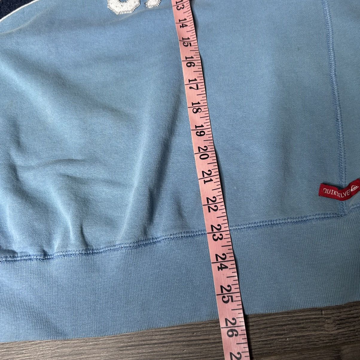 Quiksilver Quiksilver baby blue crewneck sz medium Size US M / EU 48-50 / 2 - 6 Thumbnail
