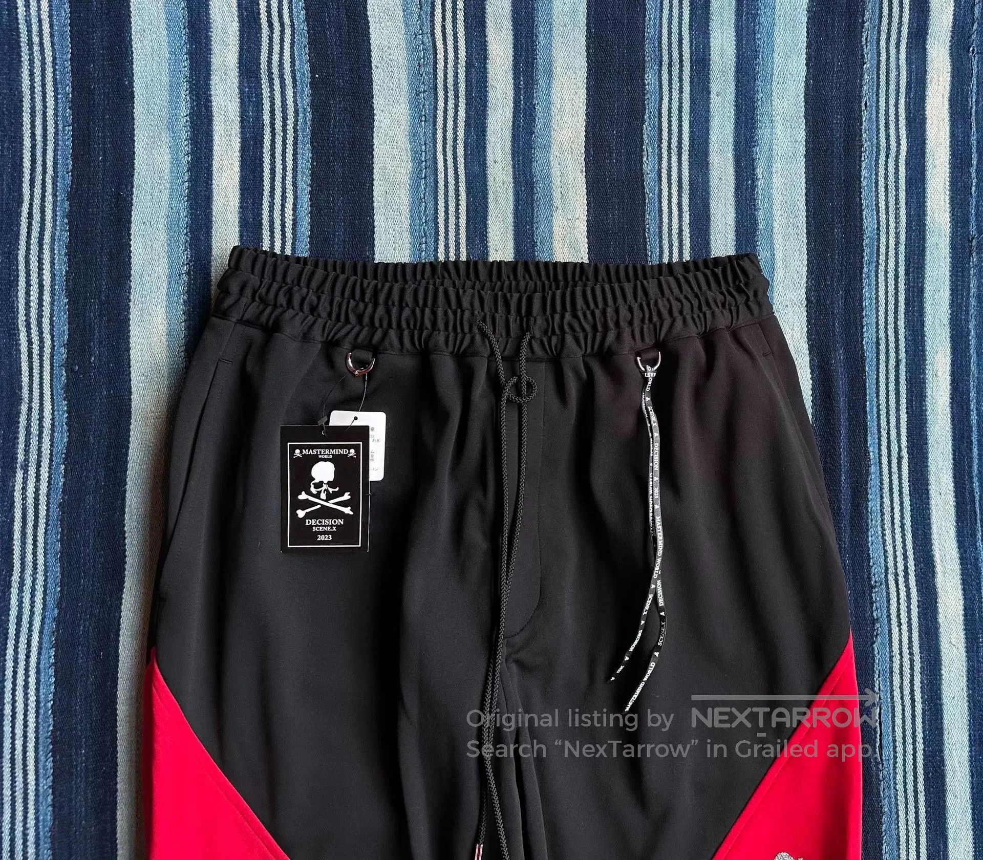 Mastermind Japan Thom Browne Classic Waffle Knit Joggers for Men. Size US 34 / EU 50 - 3 Thumbnail