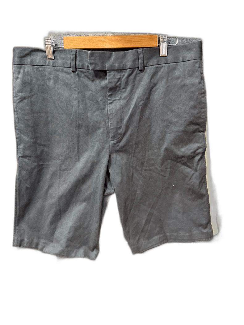 Louis Vuitton lv gray casual shorts-2507 Size US 44 / EU 60 - 1 Thumbnail