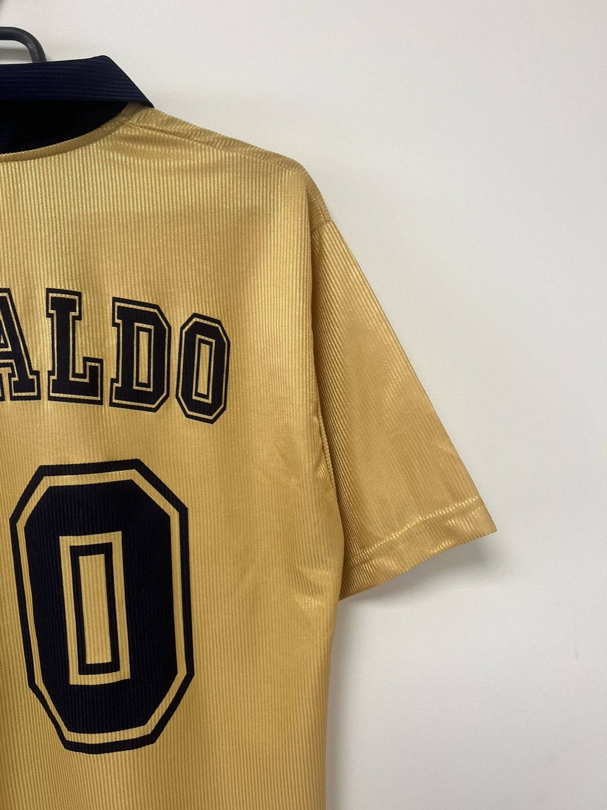 Vintage Vintage Barcelona 2002/2003 Jersey Rivaldo Football Shirt M Size US M / EU 48-50 / 2 - 8 Thumbnail