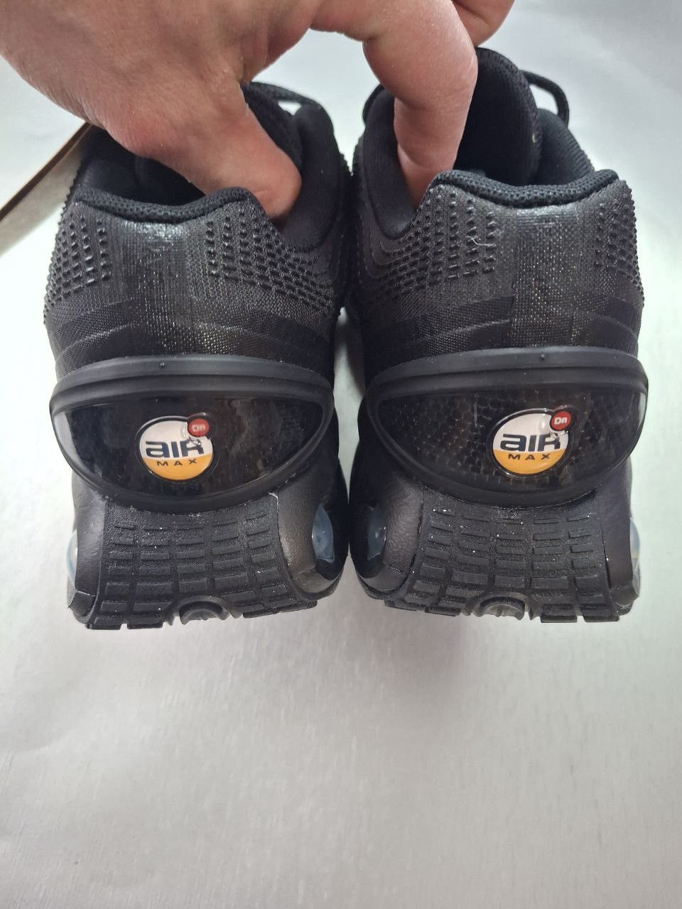 Nike Nike Air Max DN Black Mens Sneakers US 9 EUR 42.5 Size US 9 / EU 42 - 6 Thumbnail