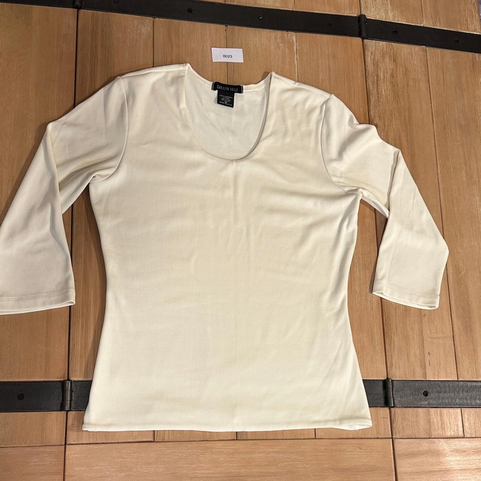 Chicos Carilyn Vaile M Creamy soft 3/4 Sleeve Old Money Luxury Size M / US 6-8 / IT 42-44 - 2 Thumbnail