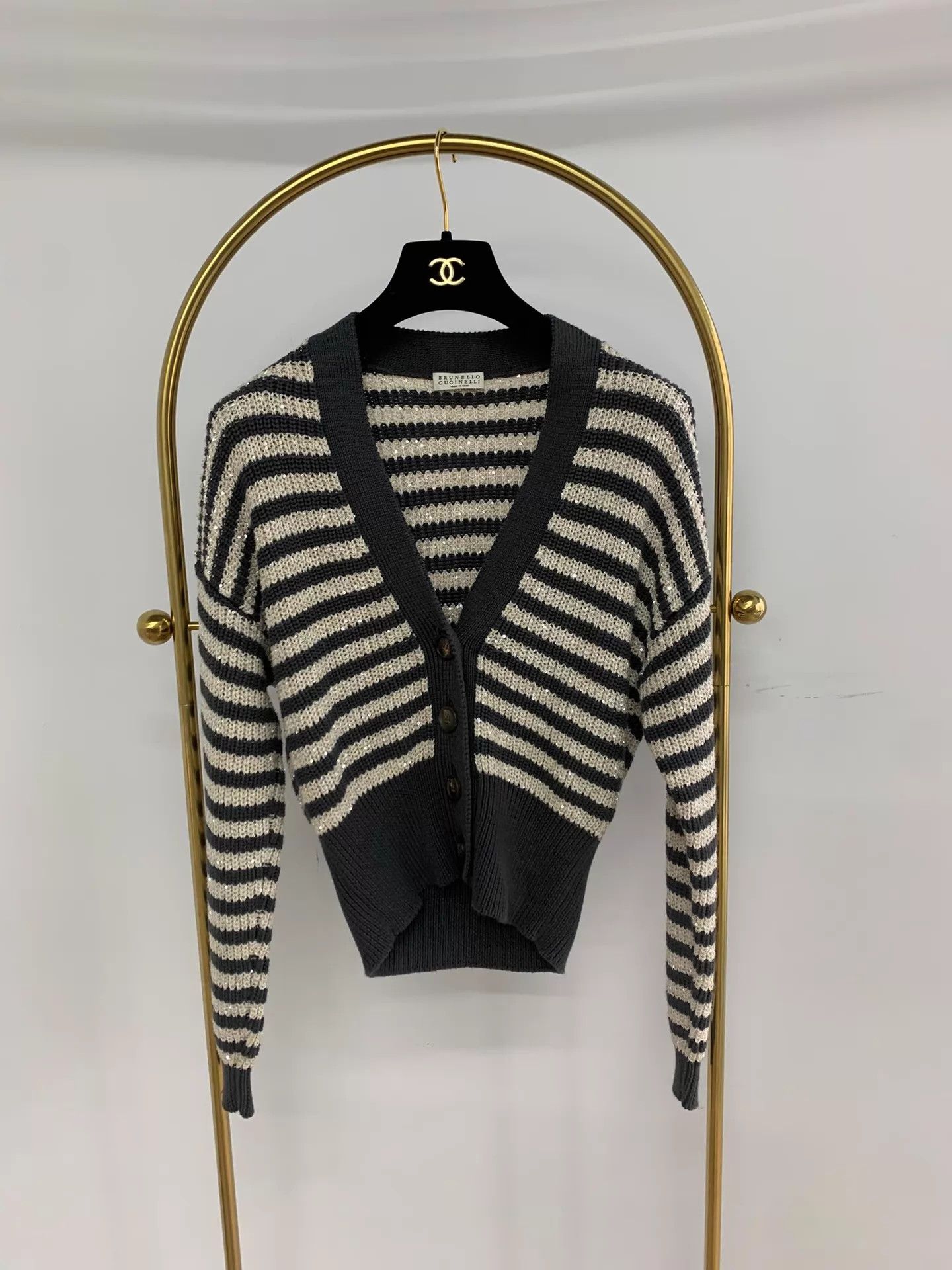 Brunello Cucinelli Brunello Cucinelli sequin striped knit cardigan XS new Size XS / US 0-2 / IT 36-38 - 1 Thumbnail