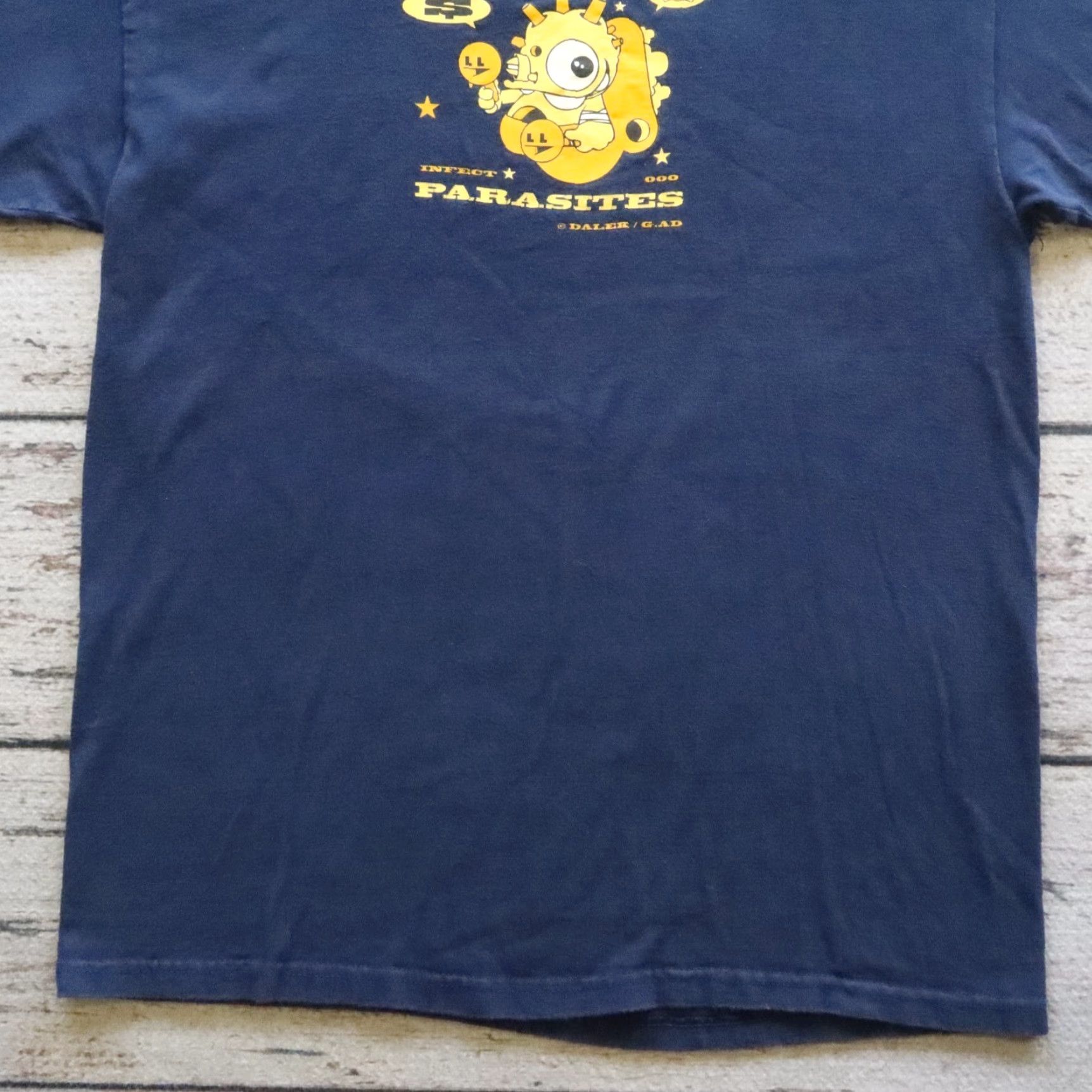 Vintage Vintage Parasites Tee - T-Shirt - Blue - M - Men - Adult - Size M - Dalek Parasites Art - 90s Y2K Punk Tee Size US M / EU 48-50 / 2 - 3 Thumbnail