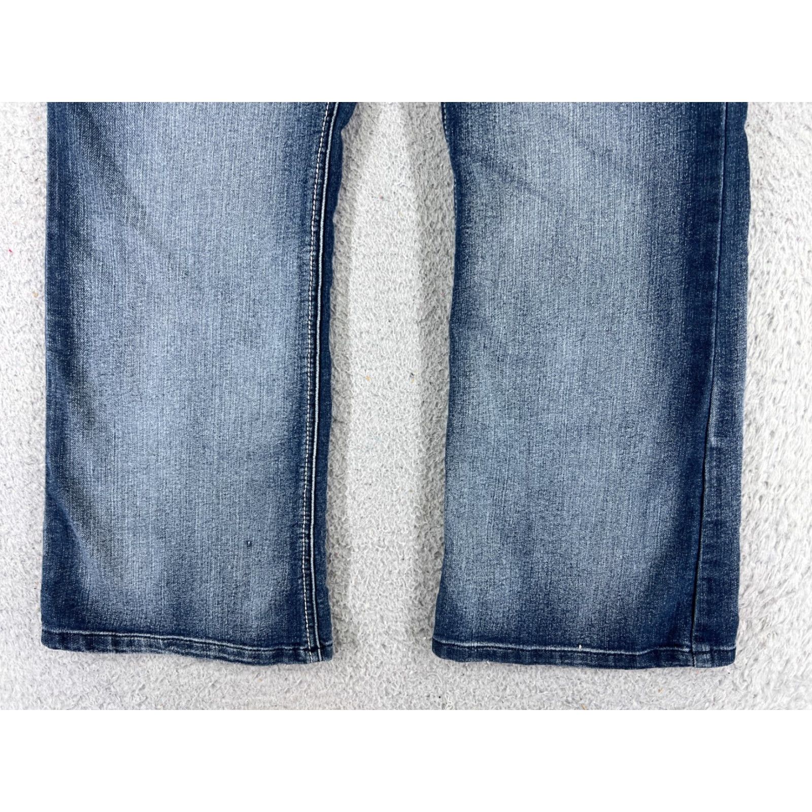 Vintage Maurices Jeans Womens 17 Blue Denim Flared Hipster 34x26 Cotton Stretch Distressed Medium Wash 5-Pocket Regular Rise Mens? Wait. Size 38" / US 16 / IT 52 - 2 Thumbnail