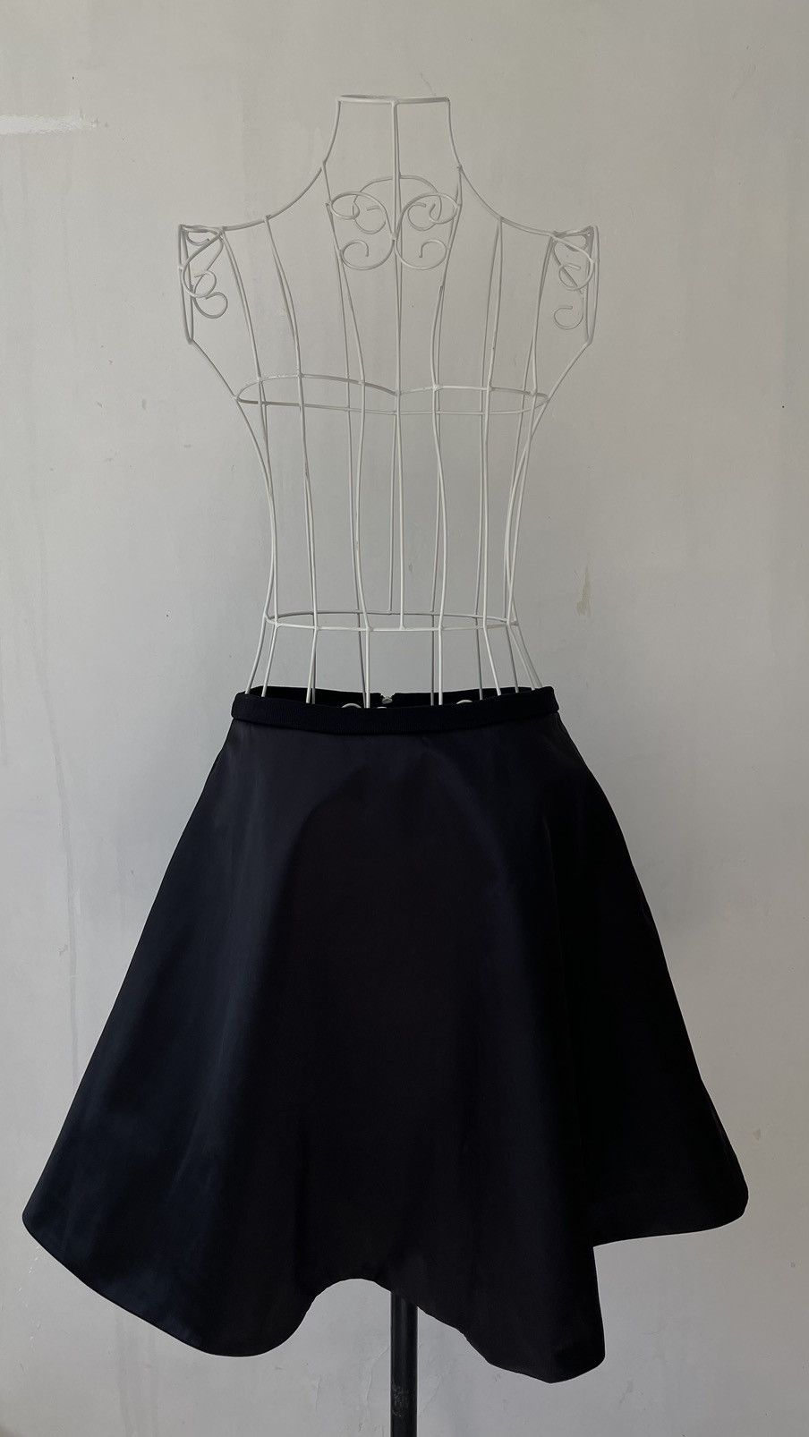 Acne Studios Acne Studios - Kanda Shine SS15 - Flared Skirt Size 25" / US 0 / IT 36 - 1 Thumbnail