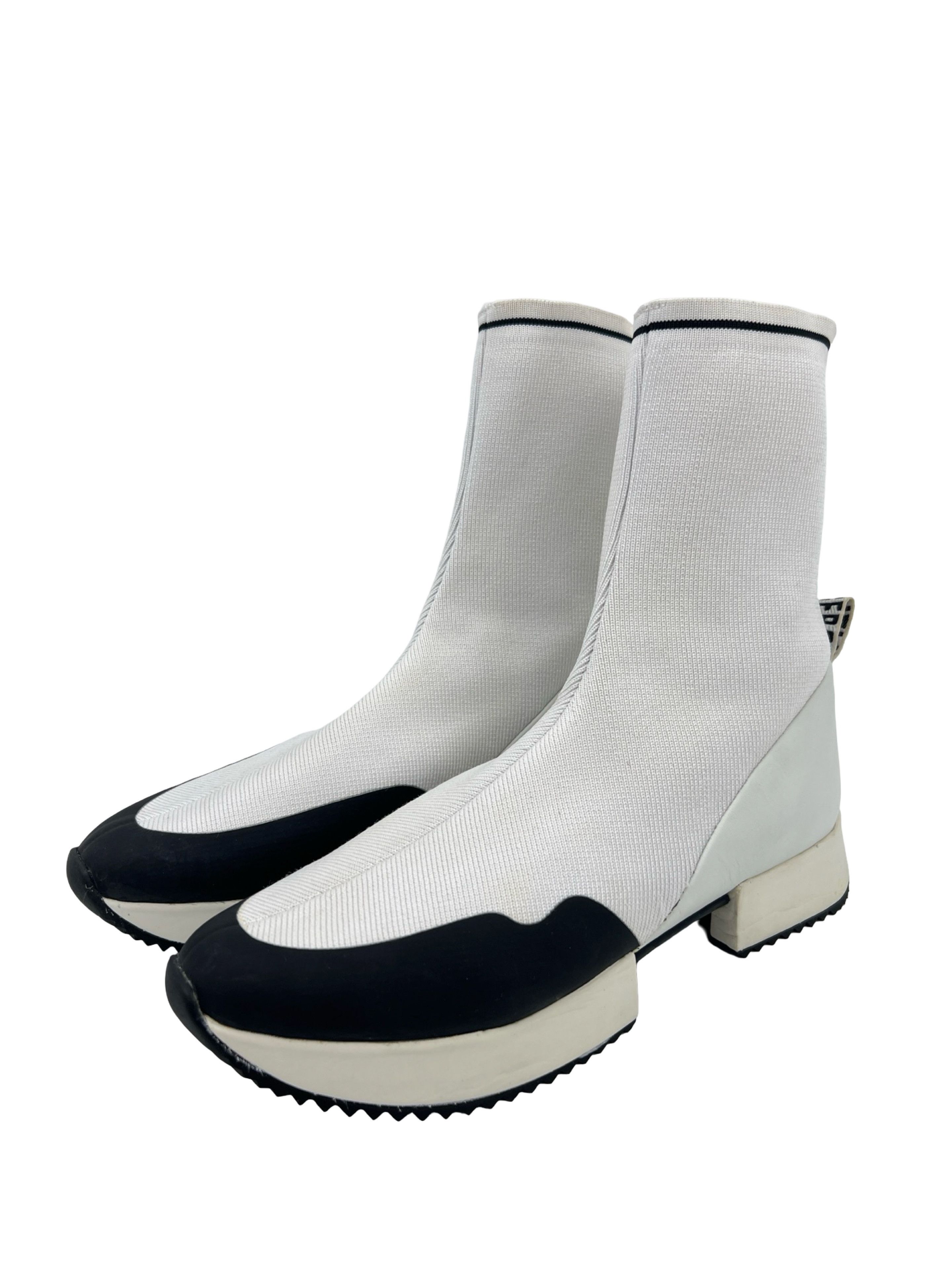 Dirk Bikkembergs Vintage Rare Bikkembergs Socks Style Ankle Boots Size US 8 / EU 41 - 1 Thumbnail