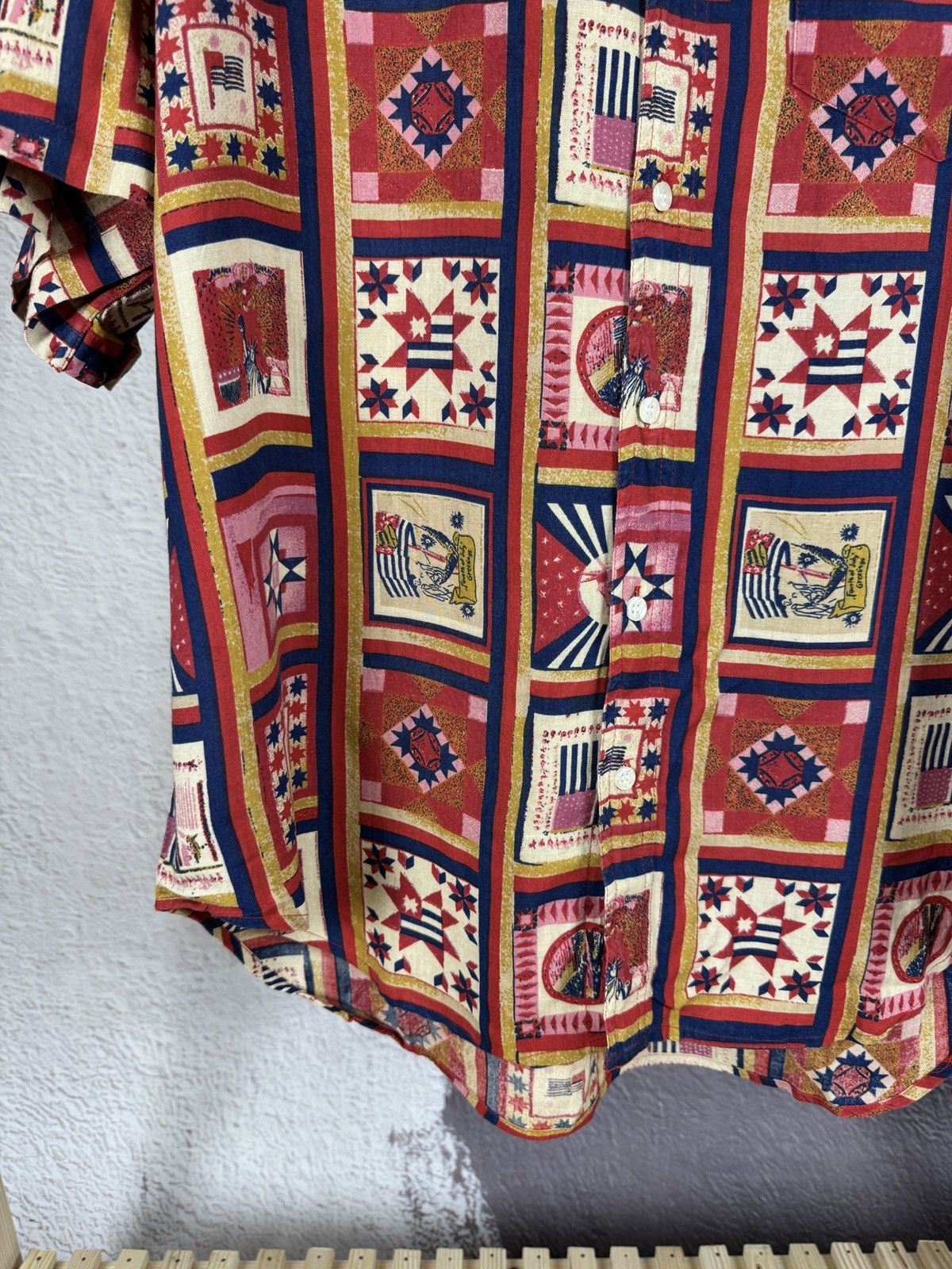 Vintage Conwell vintage abstract pattern 100% viscose shirt sz L Size US L / EU 52-54 / 3 - 4 Thumbnail