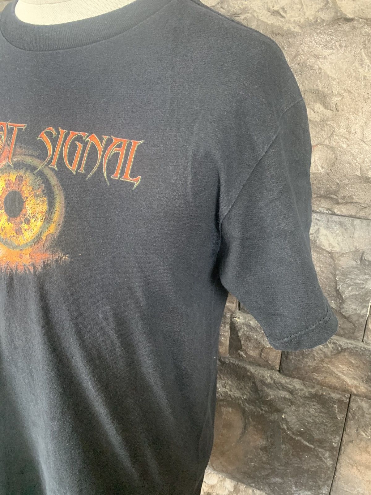 Band Tees × Vintage Vintage Threat Signal Canadian Heavy Metal Band T shirt Size US M / EU 48-50 / 2 - 3 Thumbnail