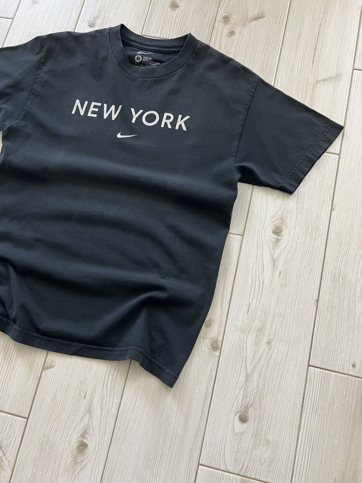 Nike Nike New York Center Check Tee Vintage Faded Size US M / EU 48-50 / 2 - 10 Thumbnail