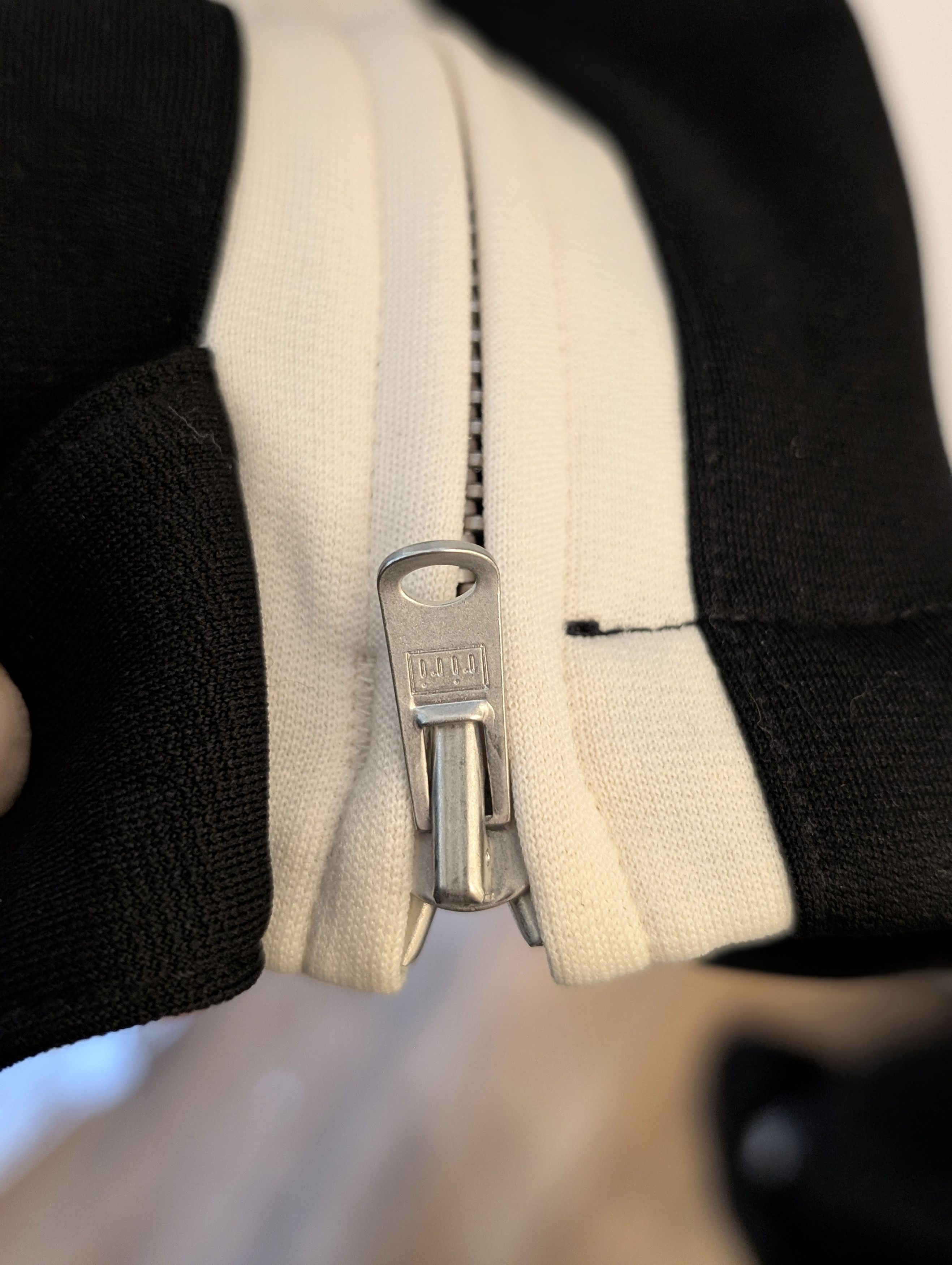 Fear of God Fear of God 5th Collection Double Stripe Track Pants XS NWOT Size US 28 / EU 44 - 13 Thumbnail