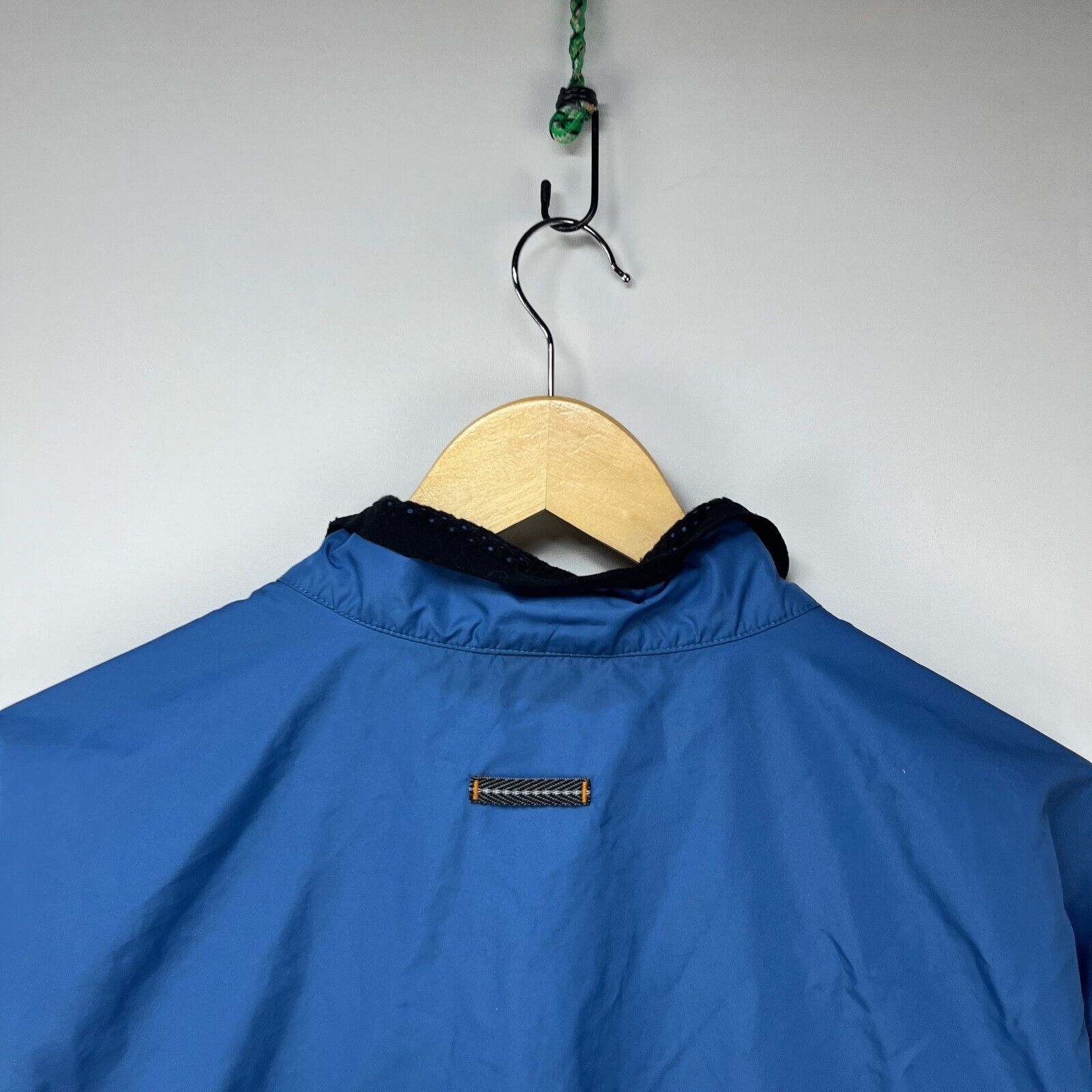 Nike × Vintage Vintage 90s Nike F.I.T. Windbreaker Track Jacket XL Size US XL / EU 56 / 4 - 10 Thumbnail