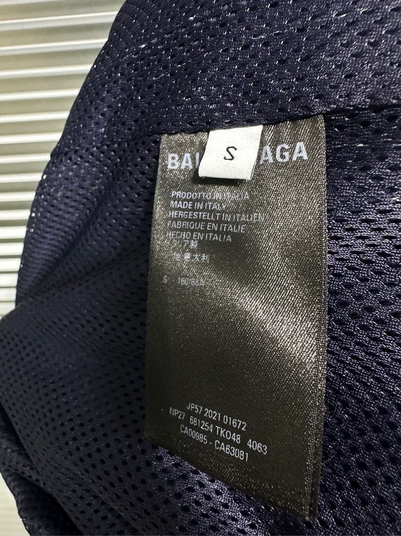 Balenciaga Balenciaga size s Embroidered double-hook nylon pants 2503 Size US 28 / EU 44 - 7 Thumbnail
