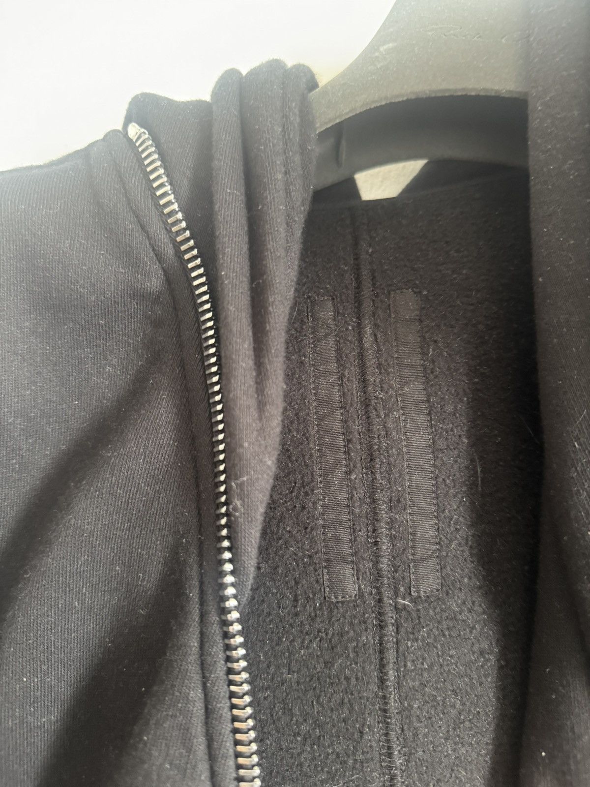 Rick Owens Rick owens mountain zip from last season Size US S / EU 44-46 / 1 - 2 Thumbnail