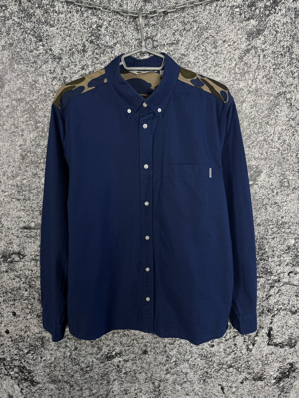 Carhartt Men’s Carhartt Long Sleeve Camo Oxford Shirt Button Up XL Size US XL / EU 56 / 4 - 1 Thumbnail